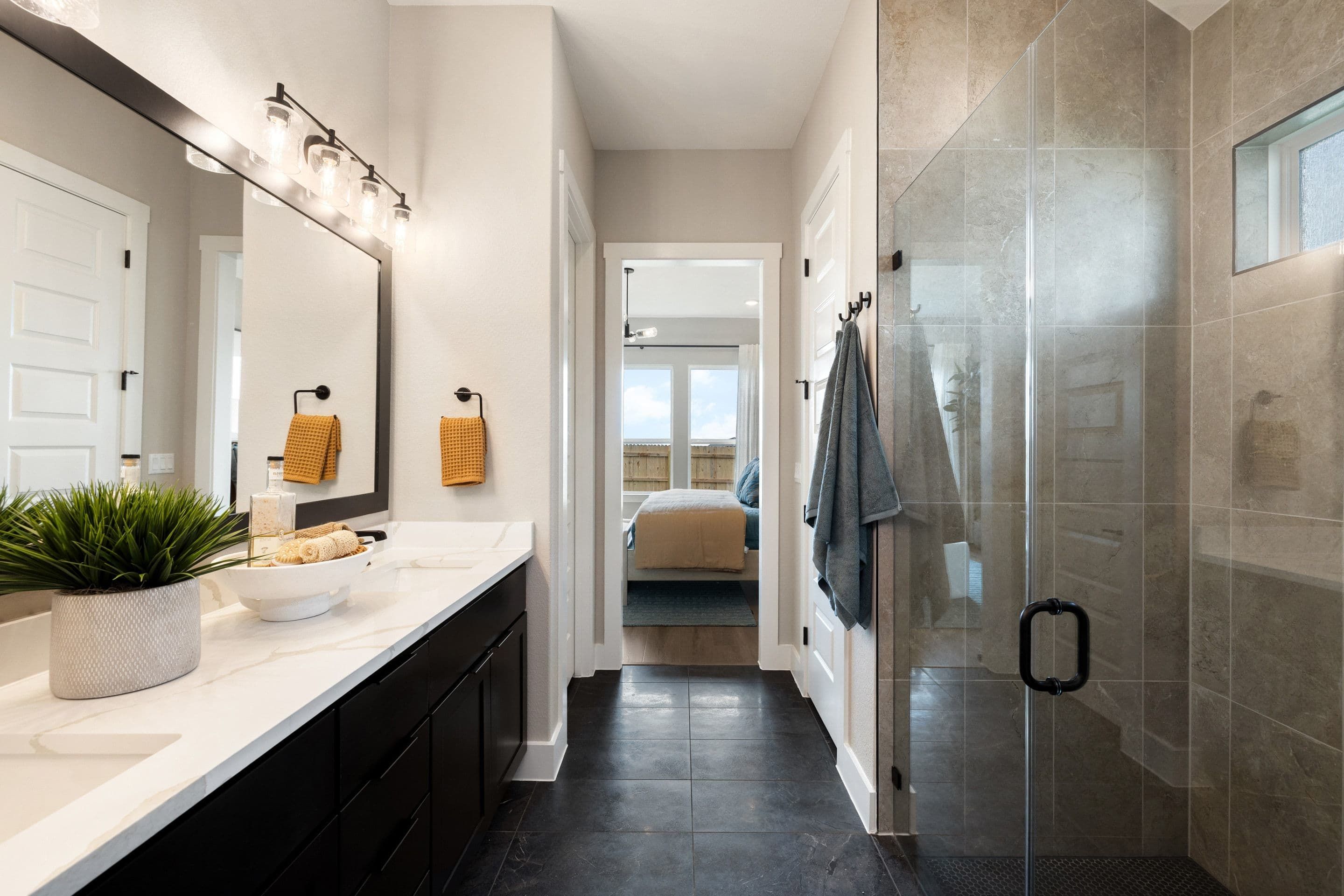 Buda, TX