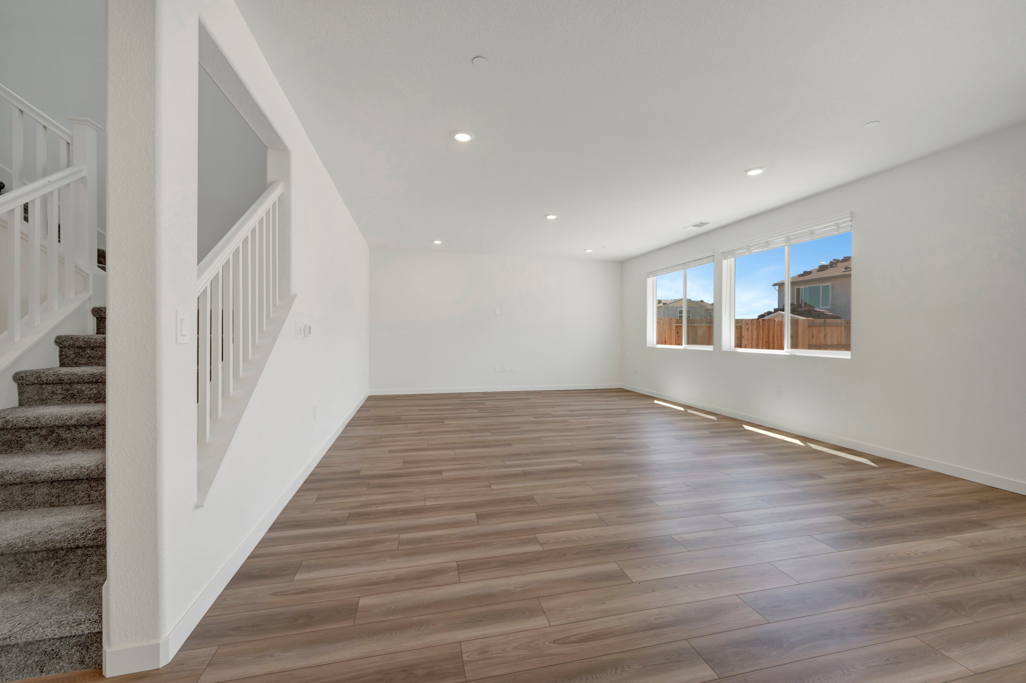 4033 Salamander Circle