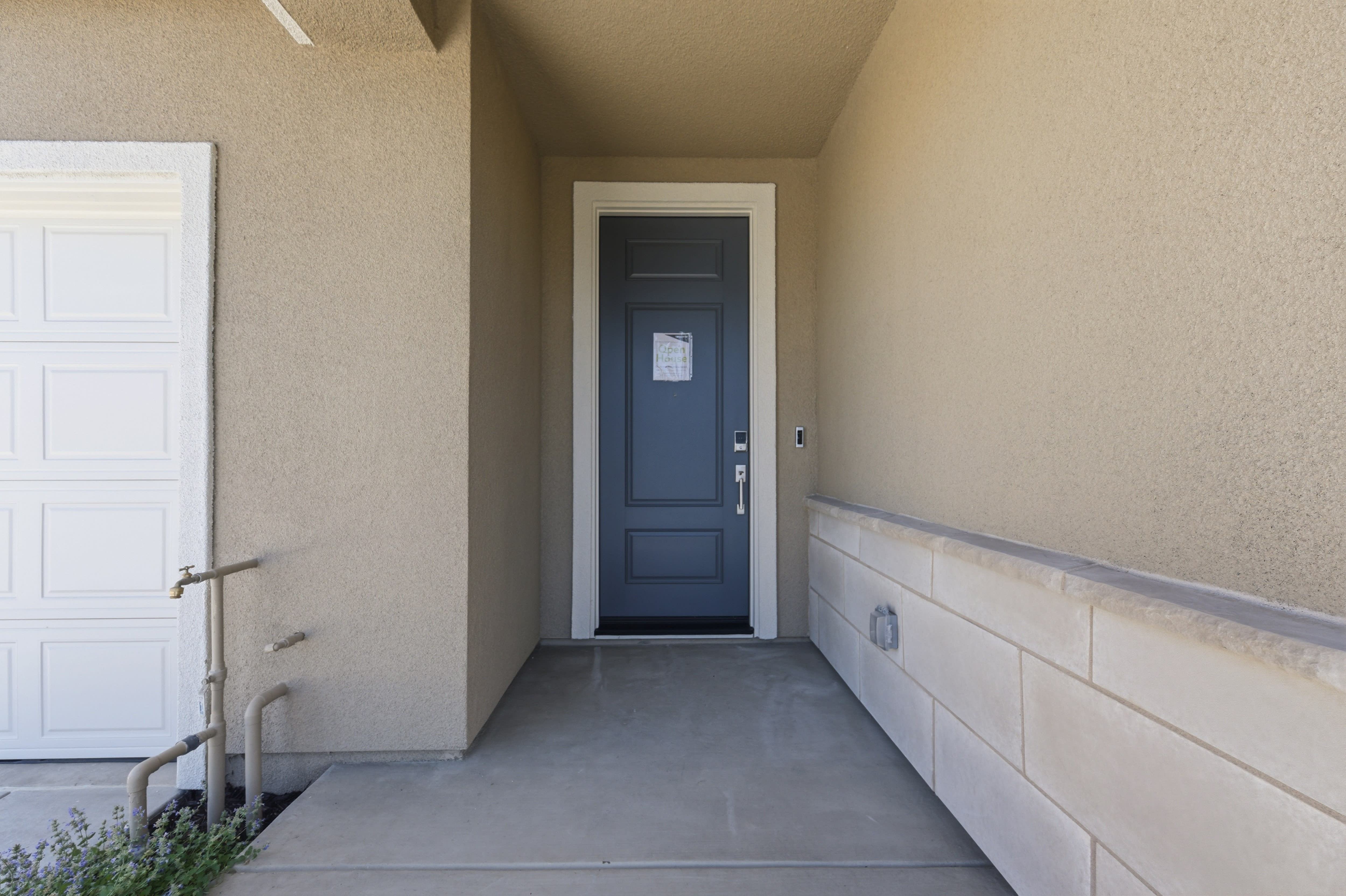 227 W Pasqua Glen
