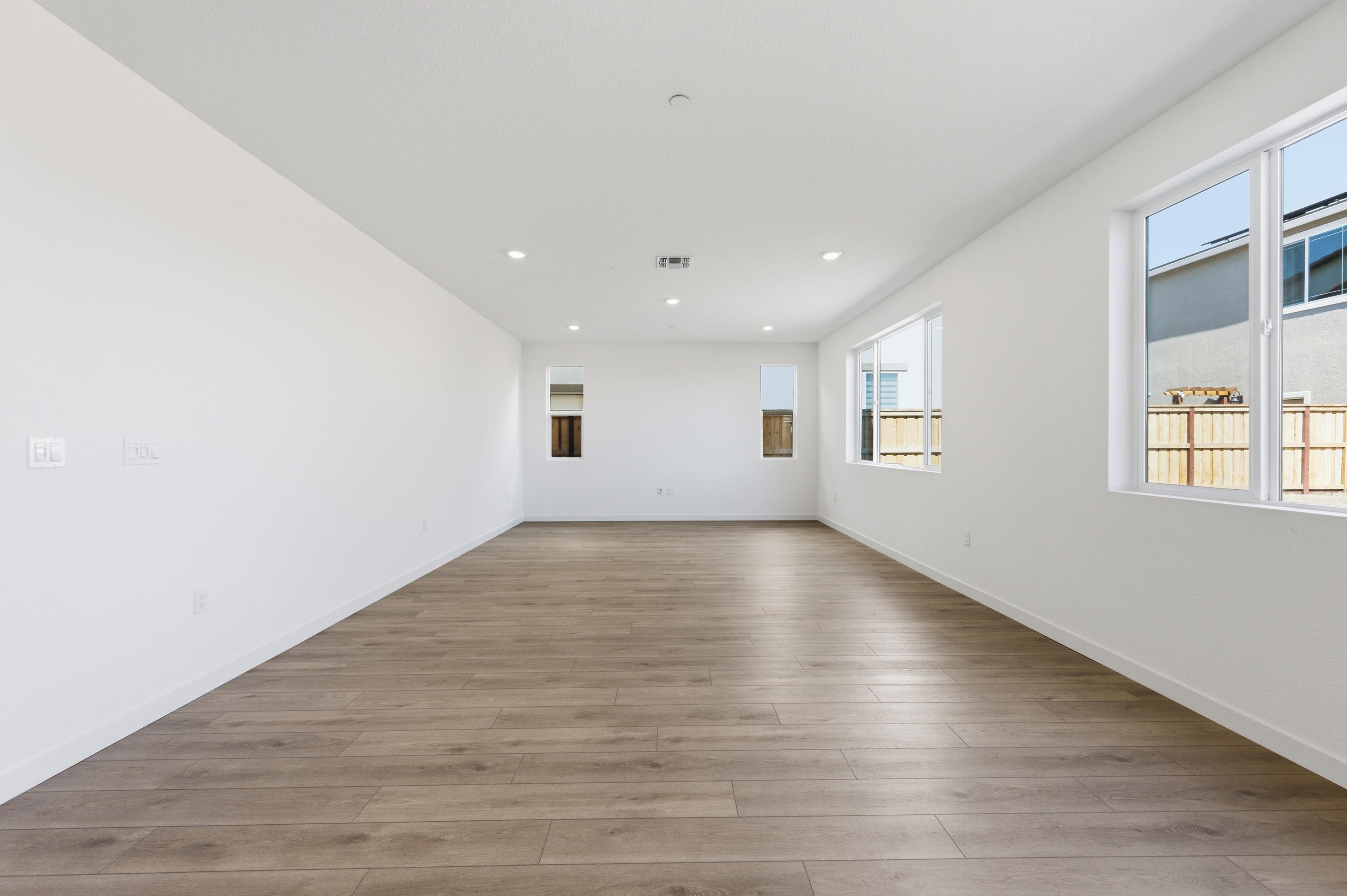 227 W Pasqua Glen