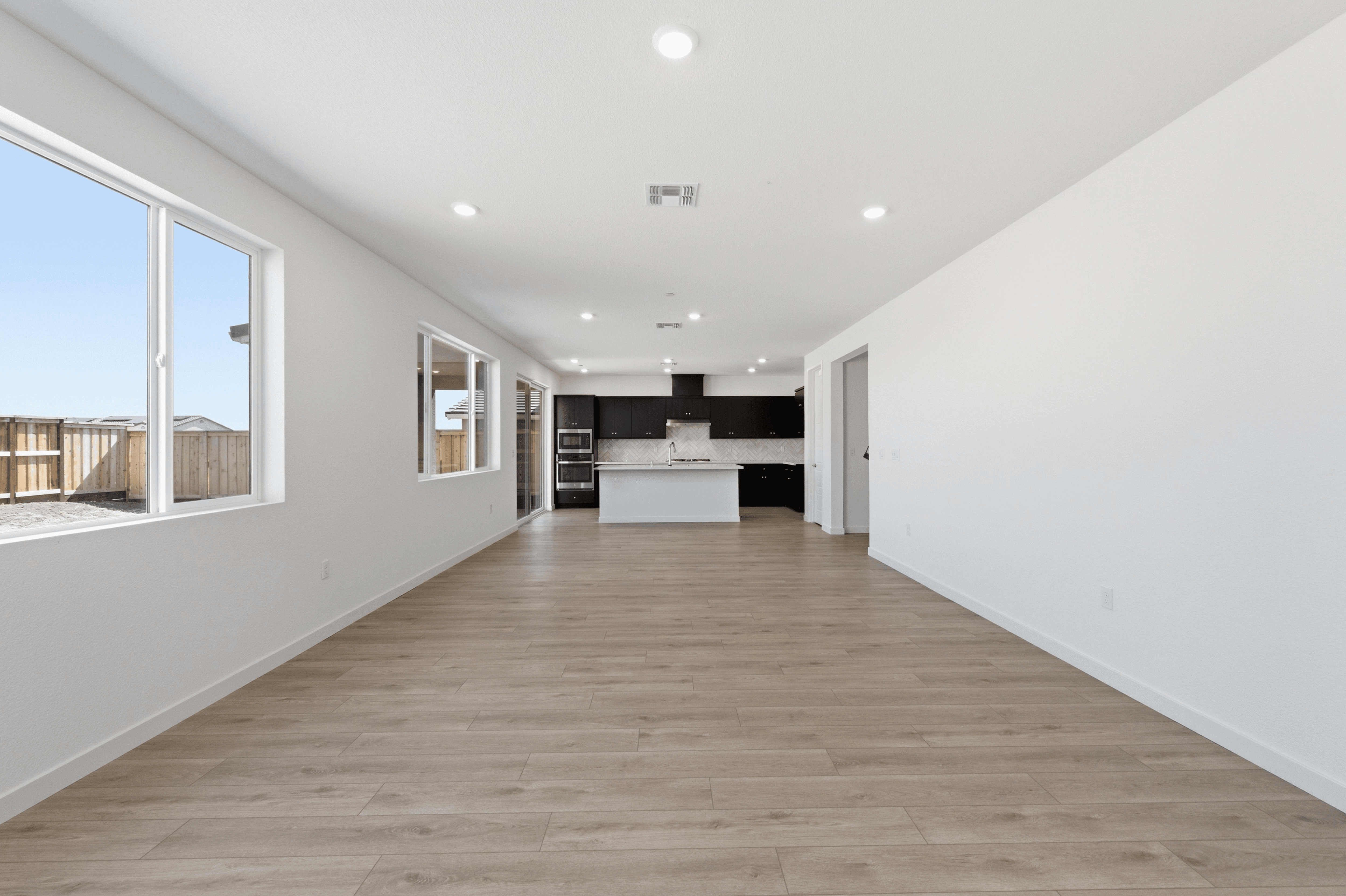 227 W Pasqua Glen
