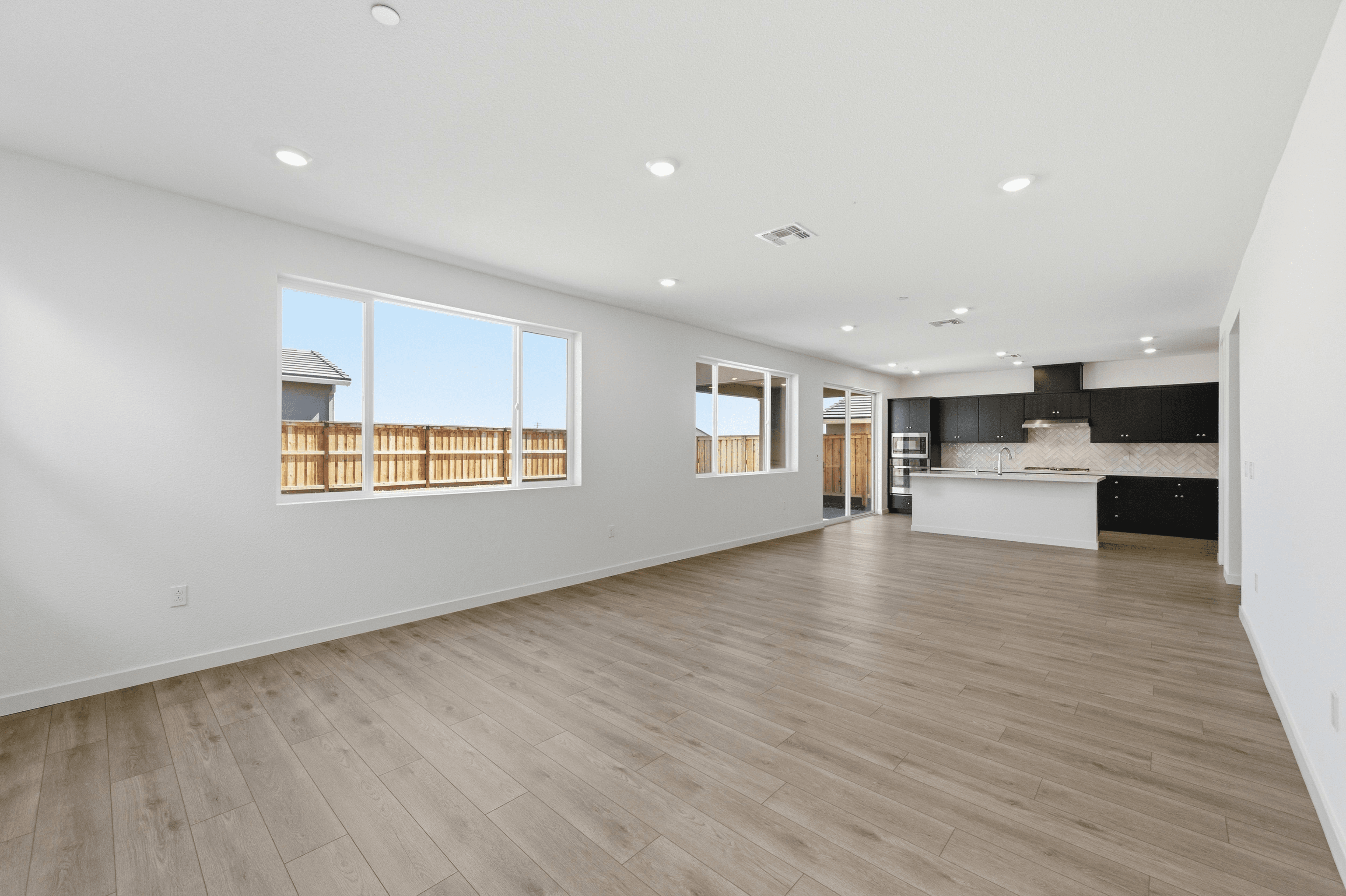 227 W Pasqua Glen