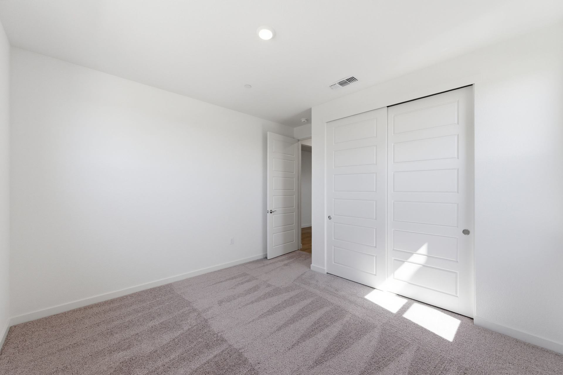227 W Pasqua Glen