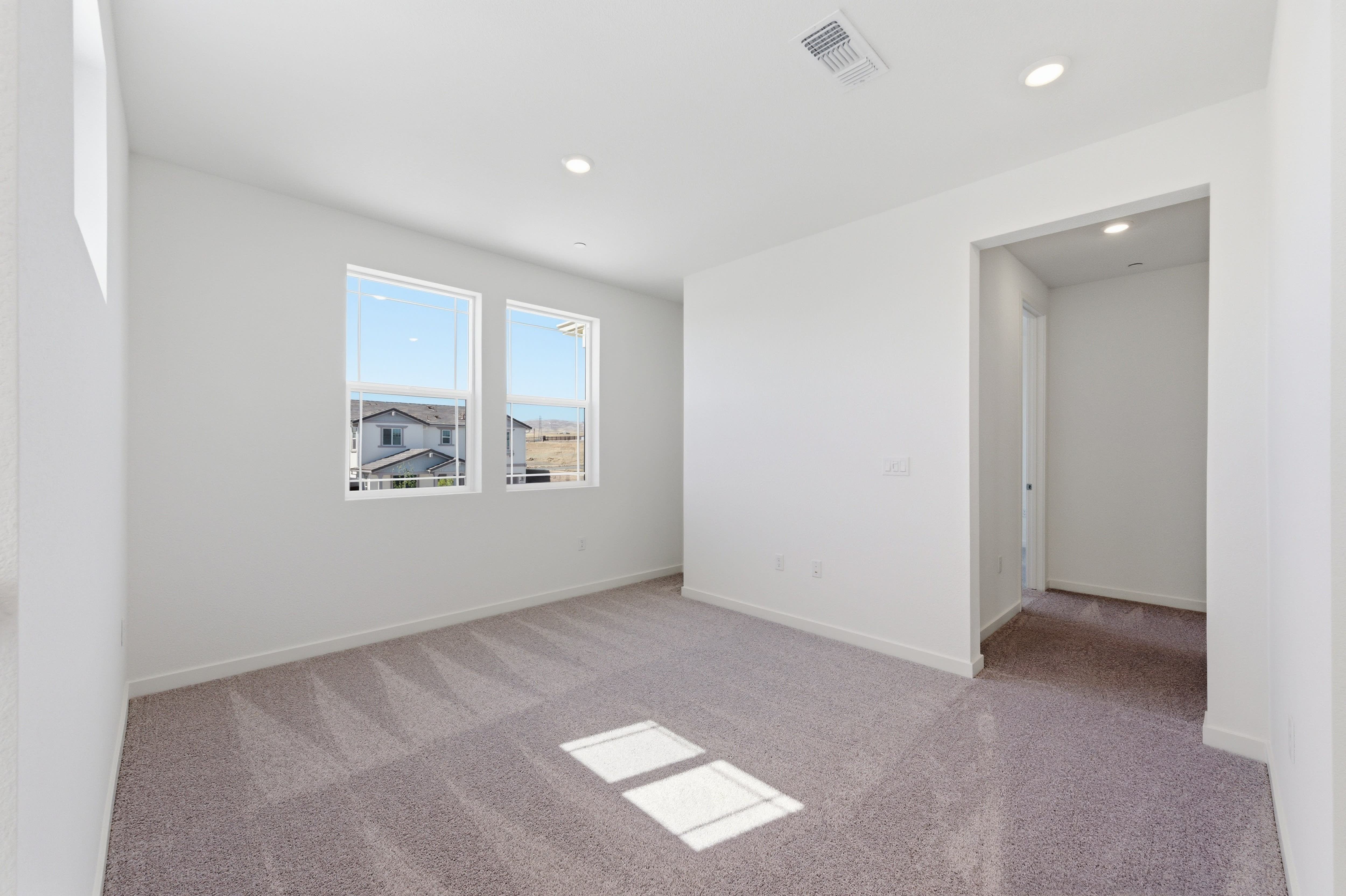 227 W Pasqua Glen