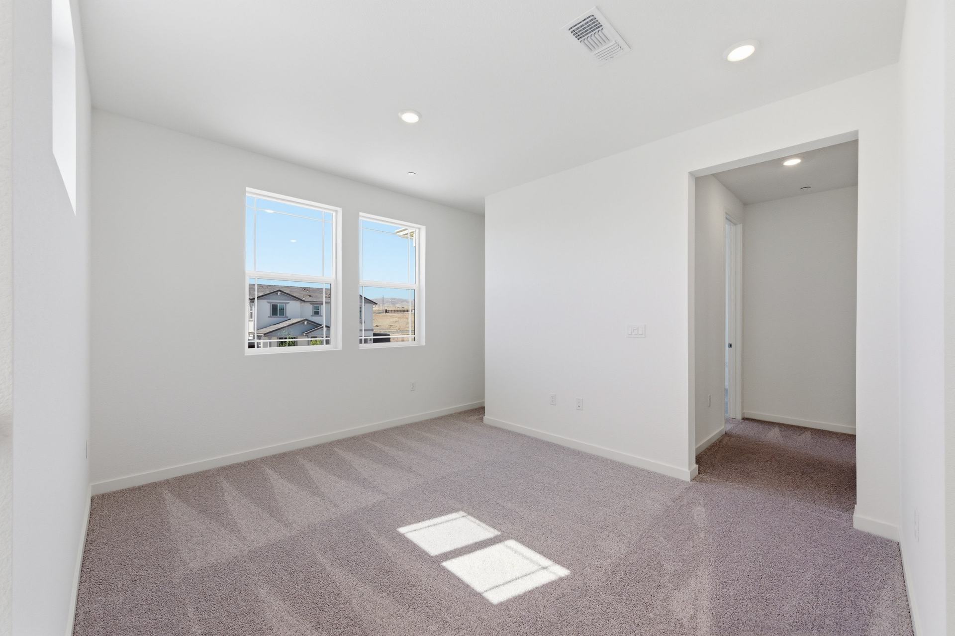 227 W Pasqua Glen
