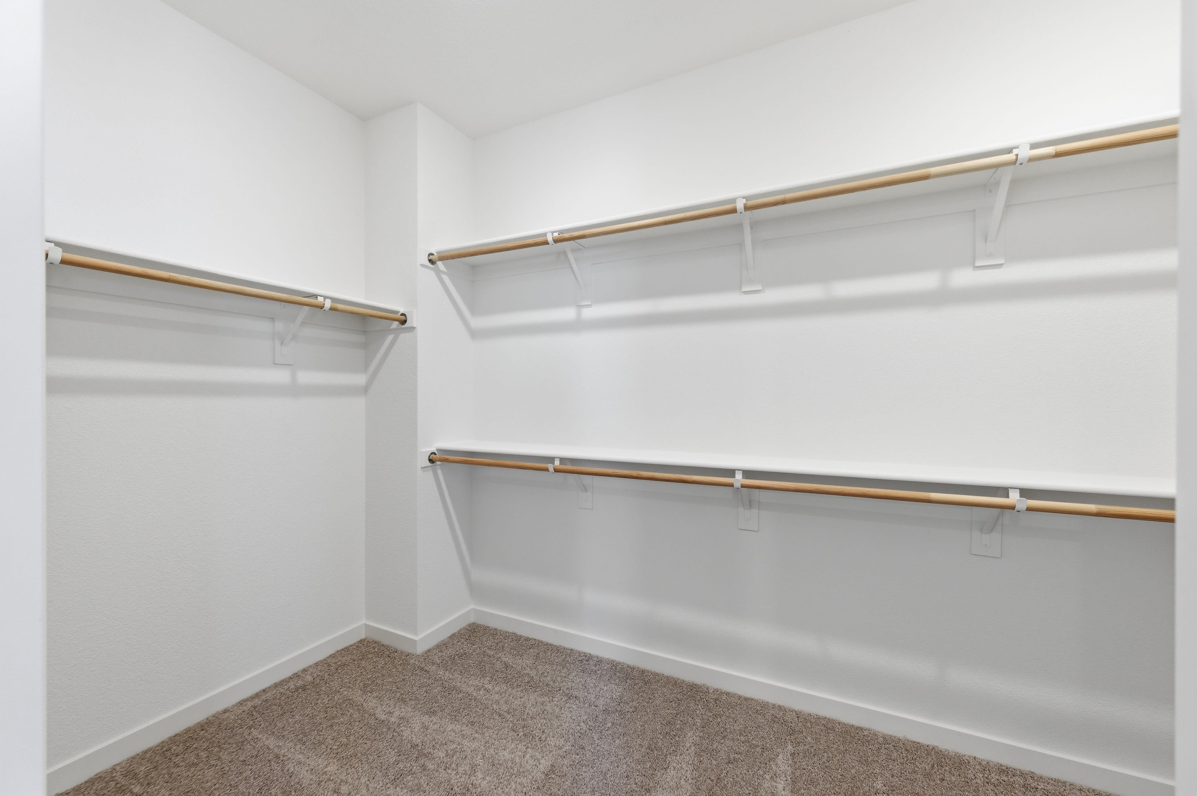 227 W Pasqua Glen