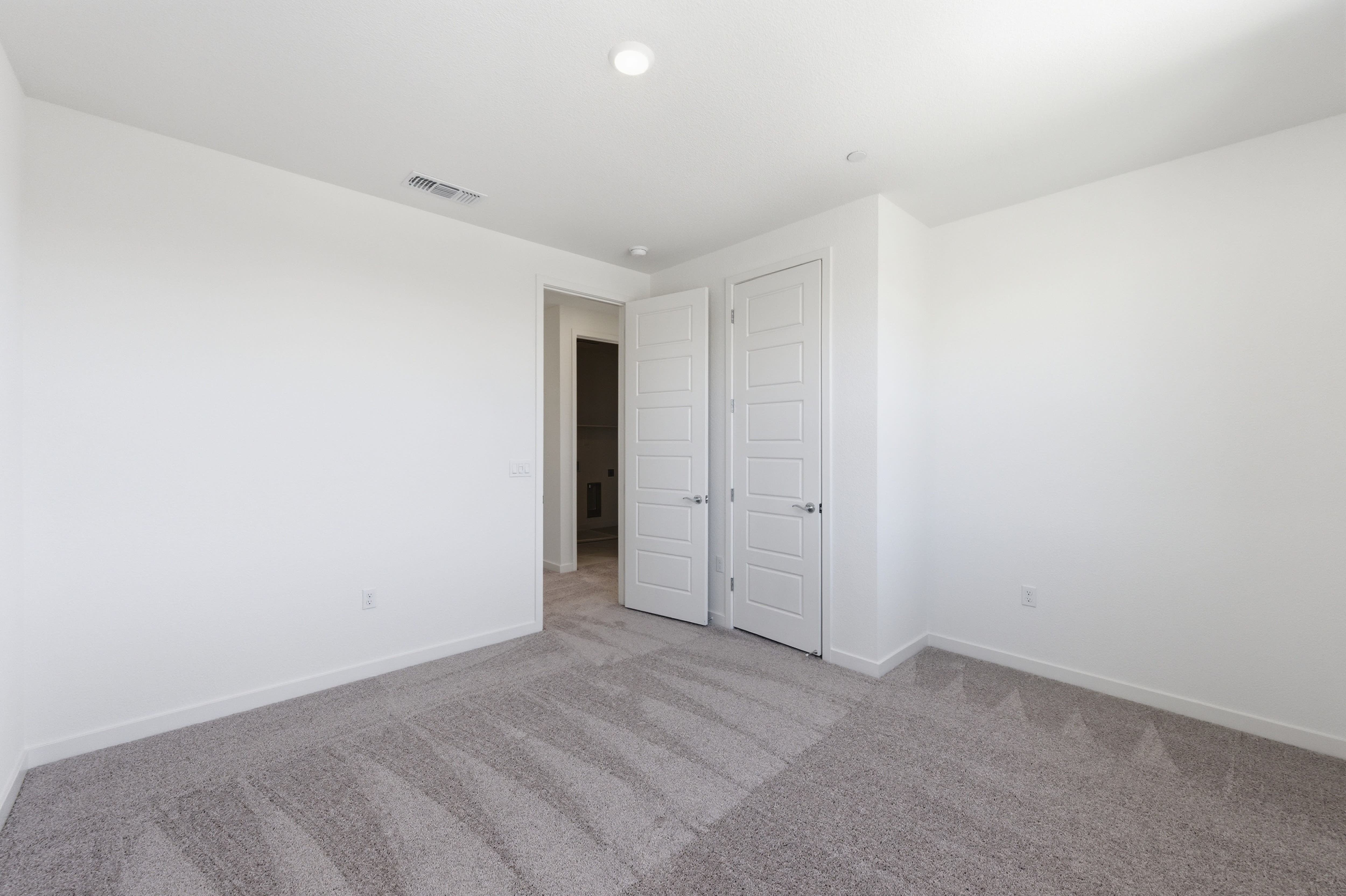 227 W Pasqua Glen