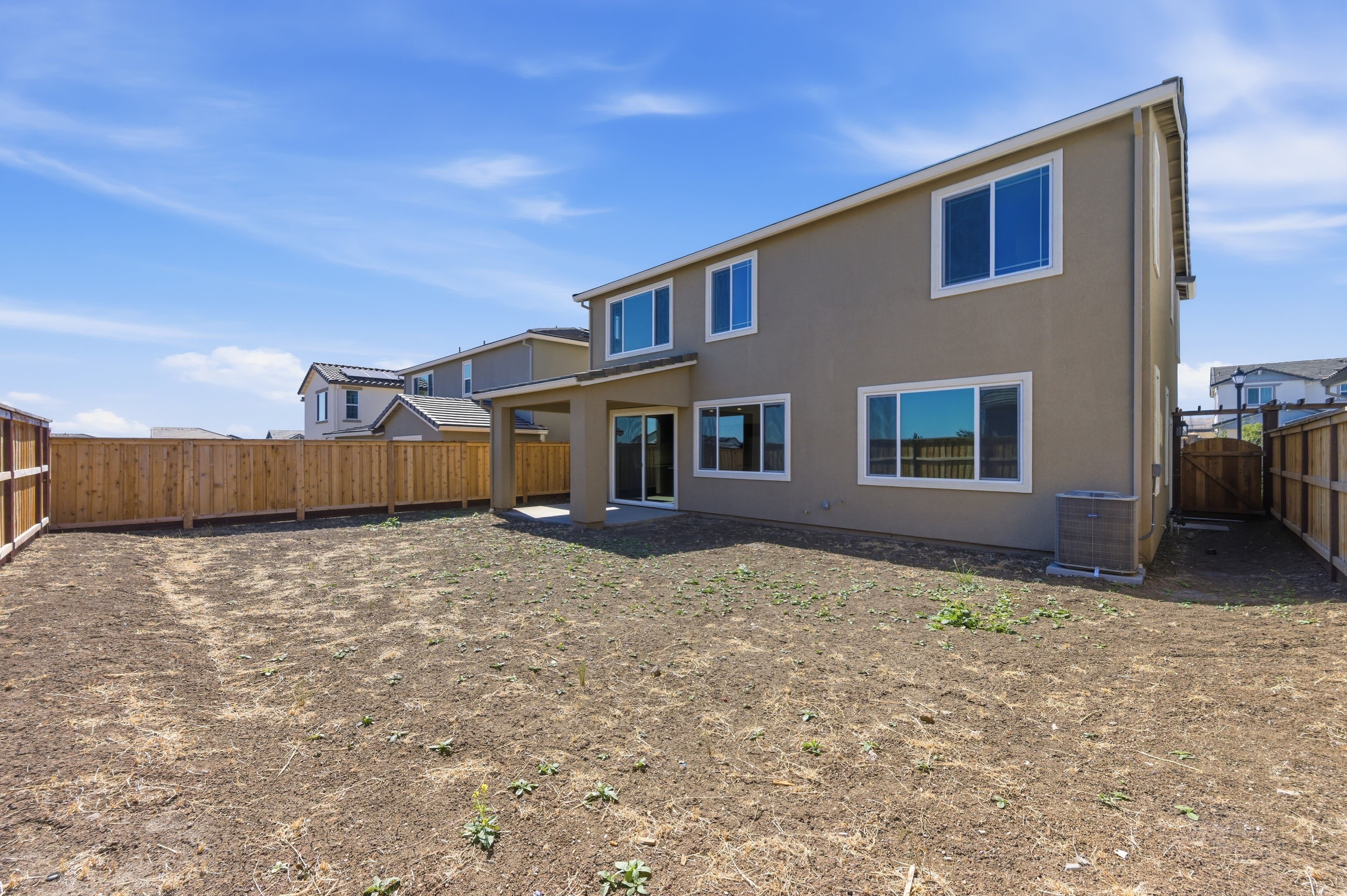 227 W Pasqua Glen