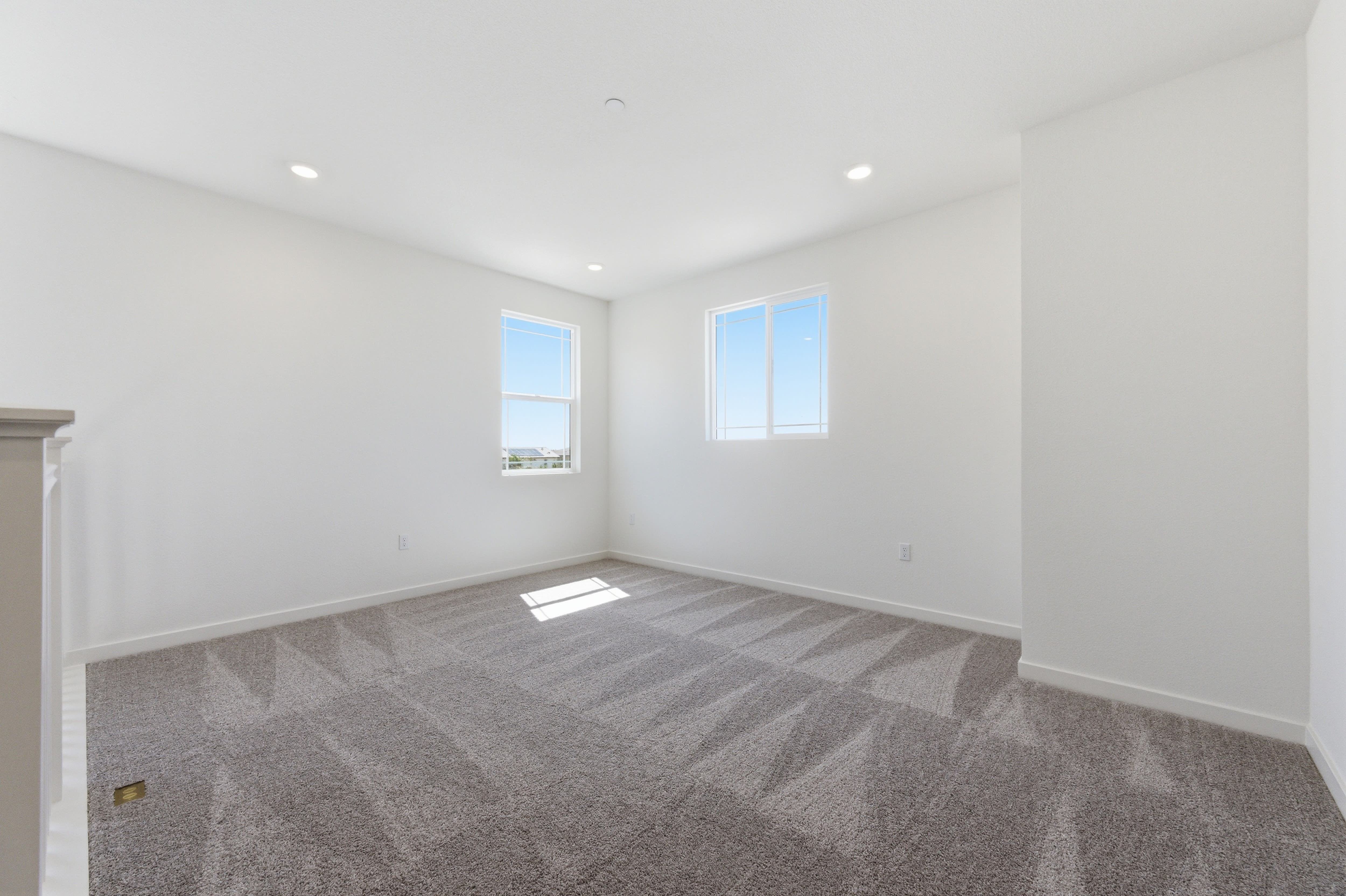 215 W Pasqua Glen