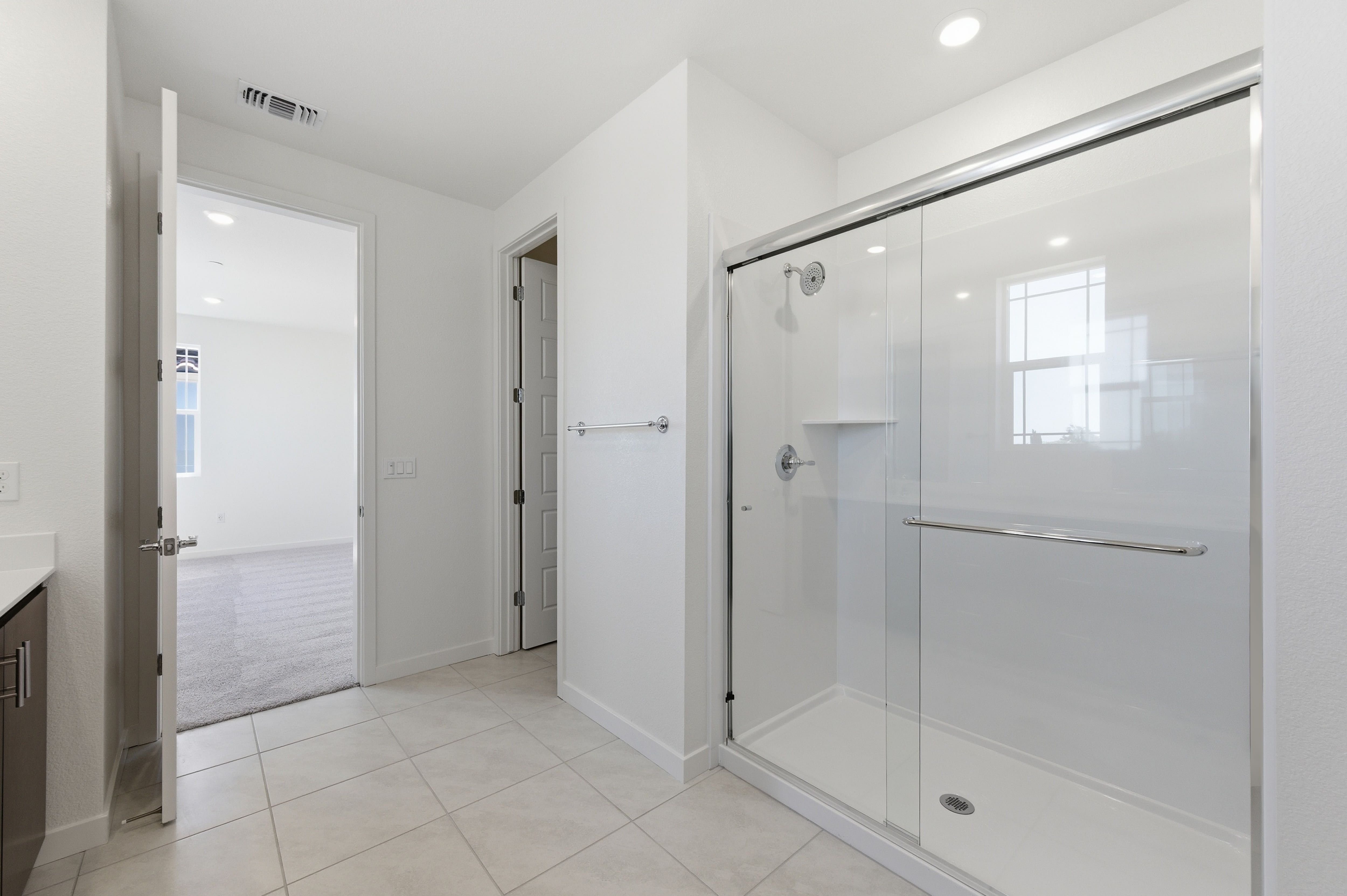215 W Pasqua Glen