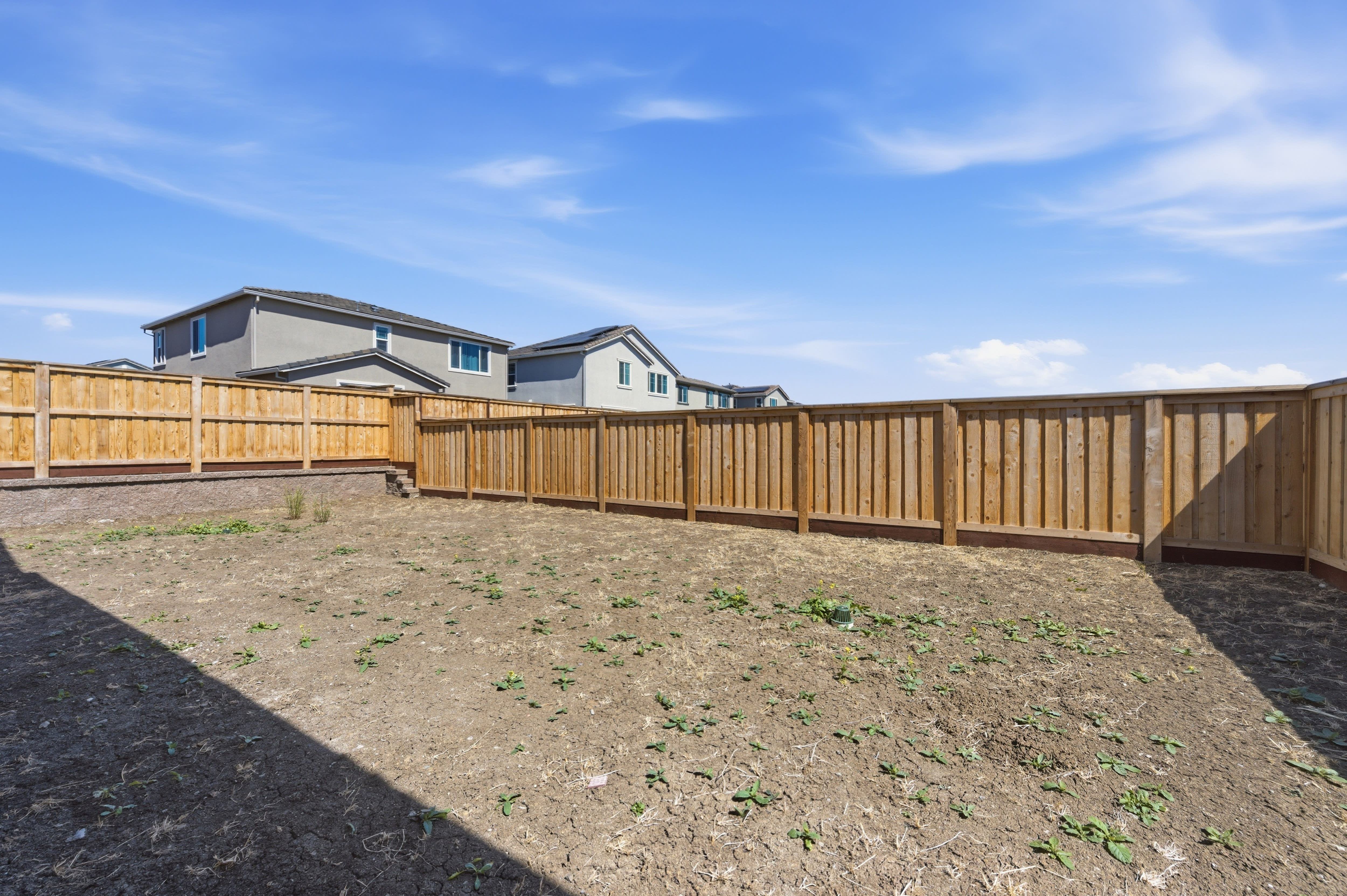 215 W Pasqua Glen