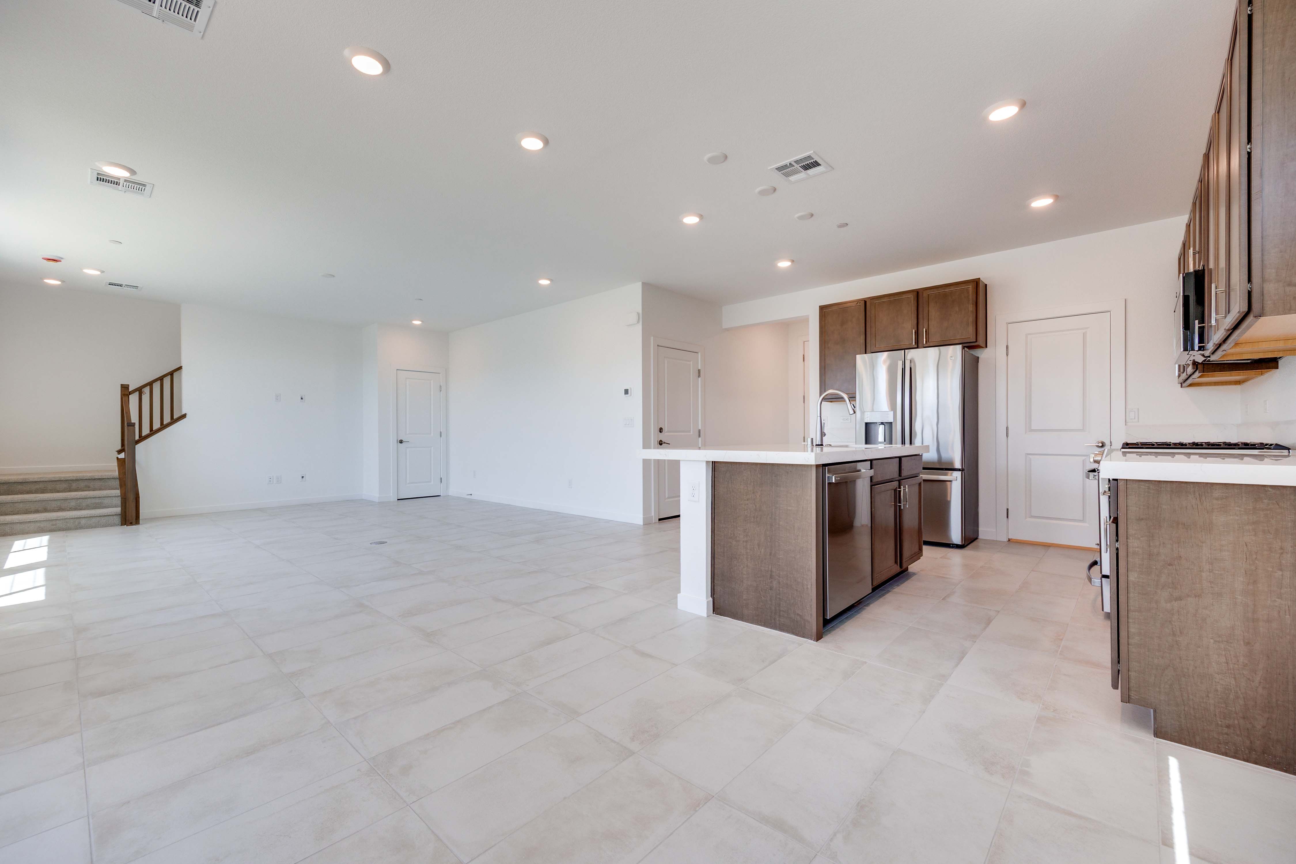 10457 MOUNTAIN ASTER AVENUE