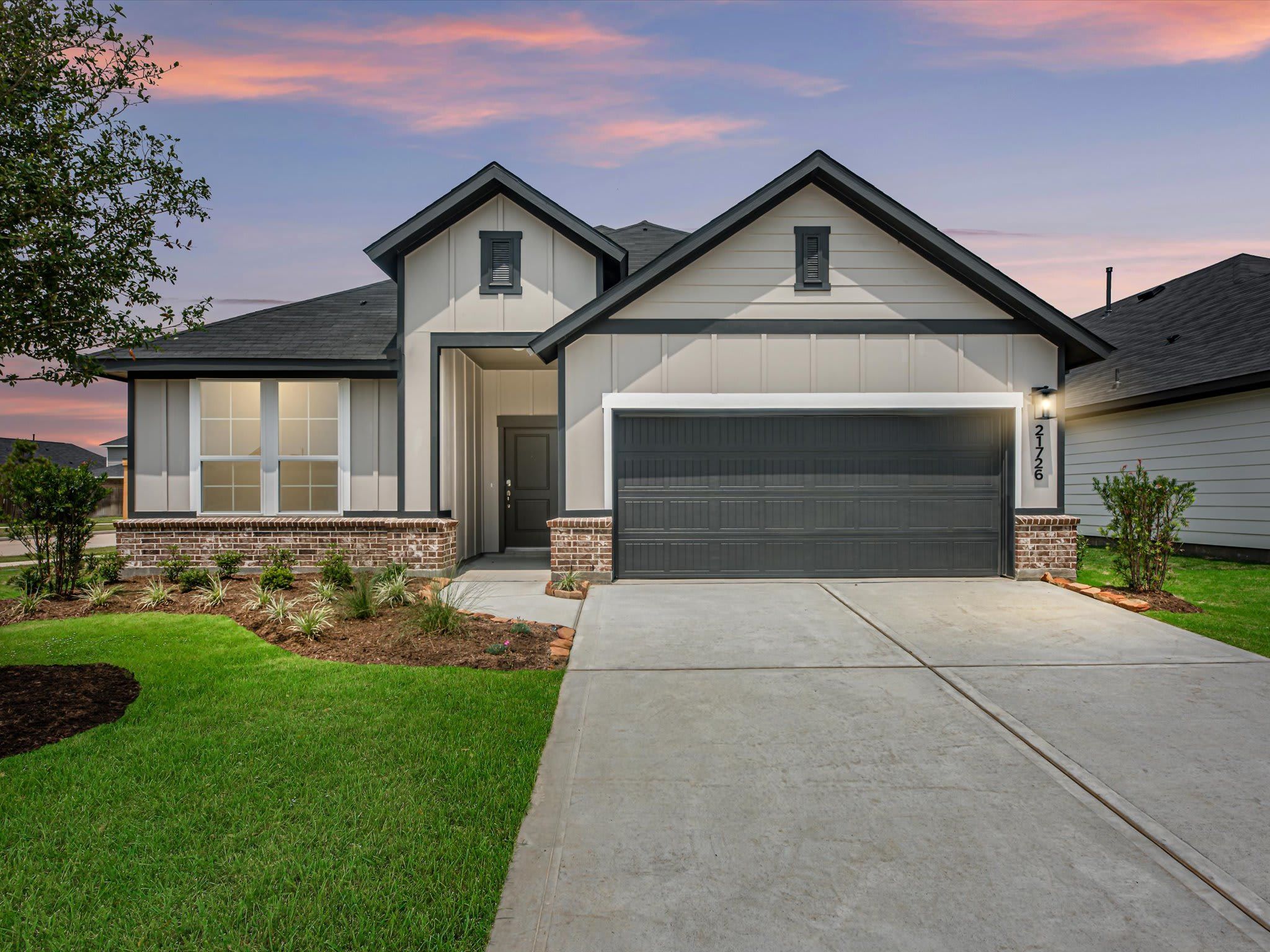 21726 Redwood Bluff Trail