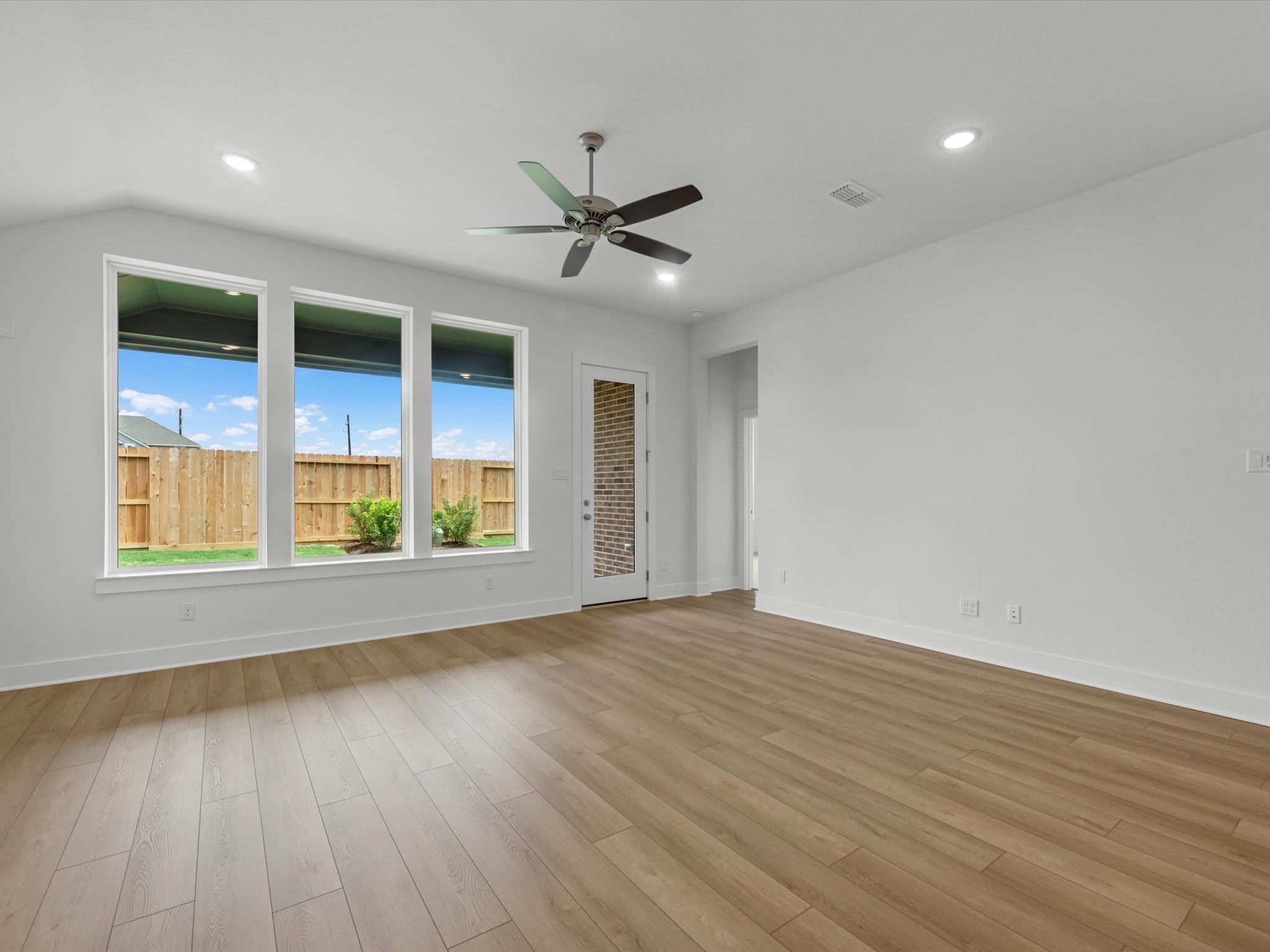 16510 Harmony Lea Lane