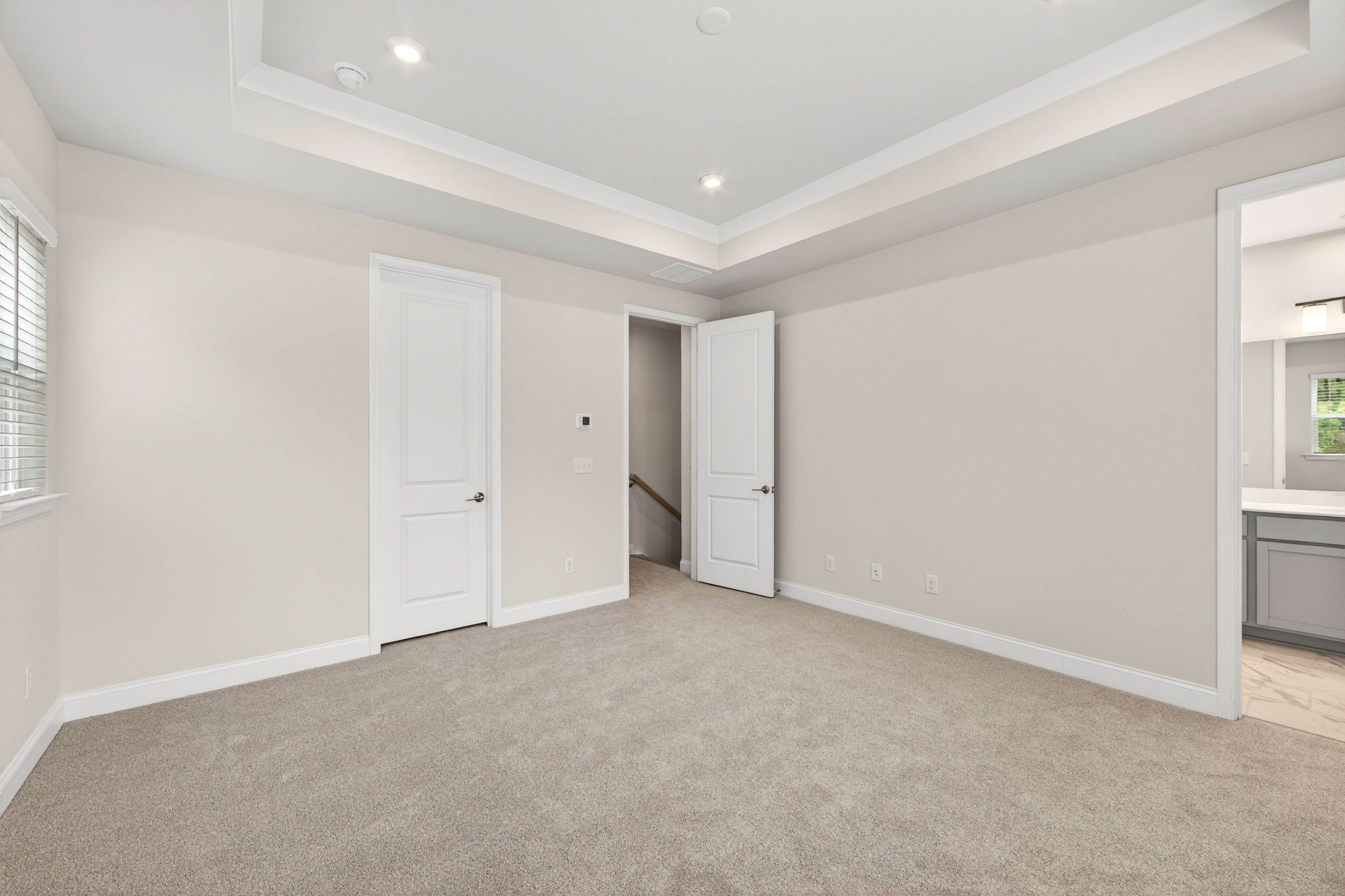 921 Archway Ln