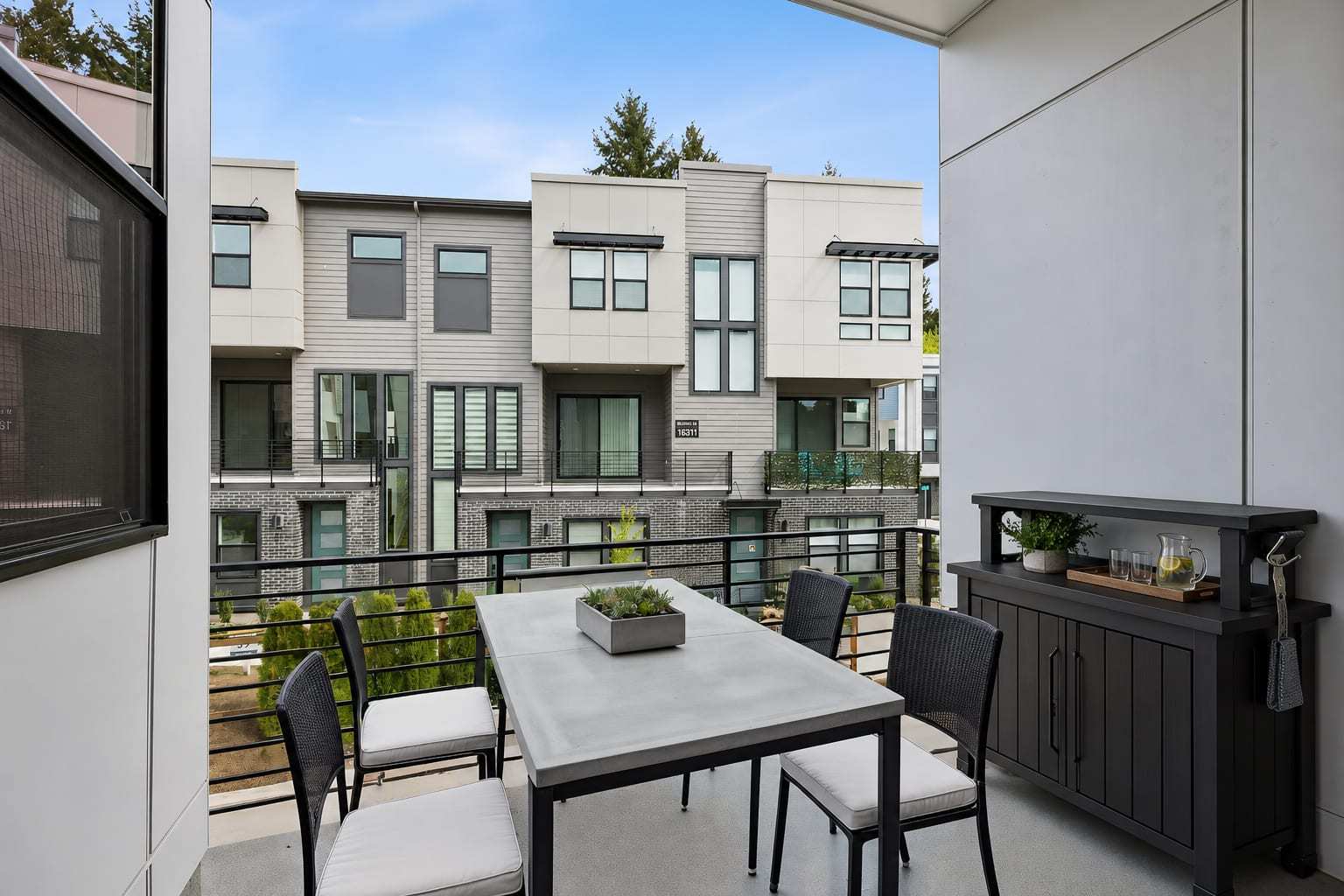 18809 99TH PL NE, UNIT B
