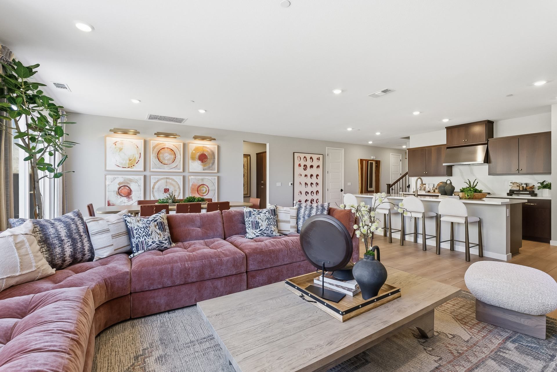 5608 Fallen Leaf Lane