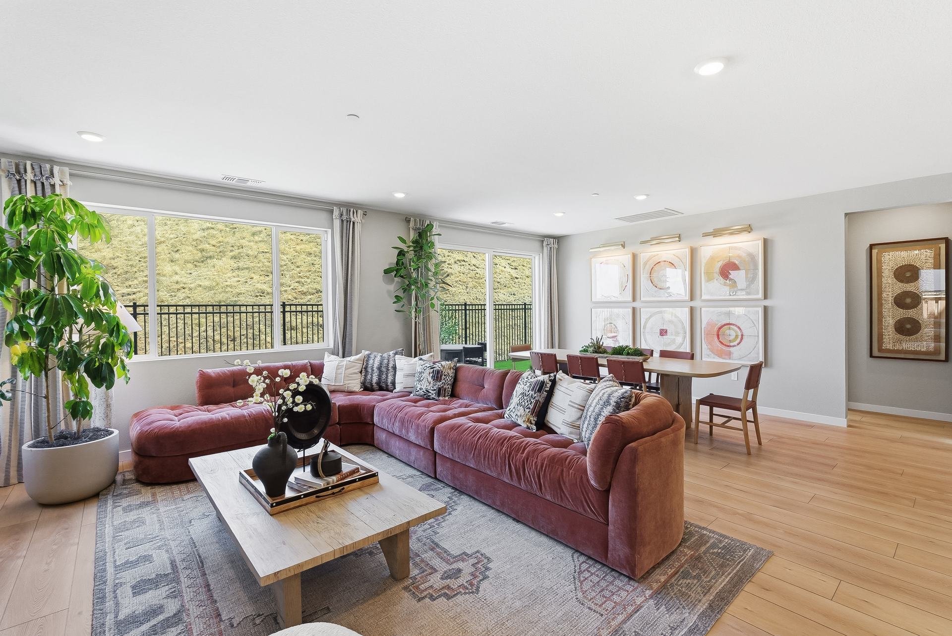 5608 Fallen Leaf Lane