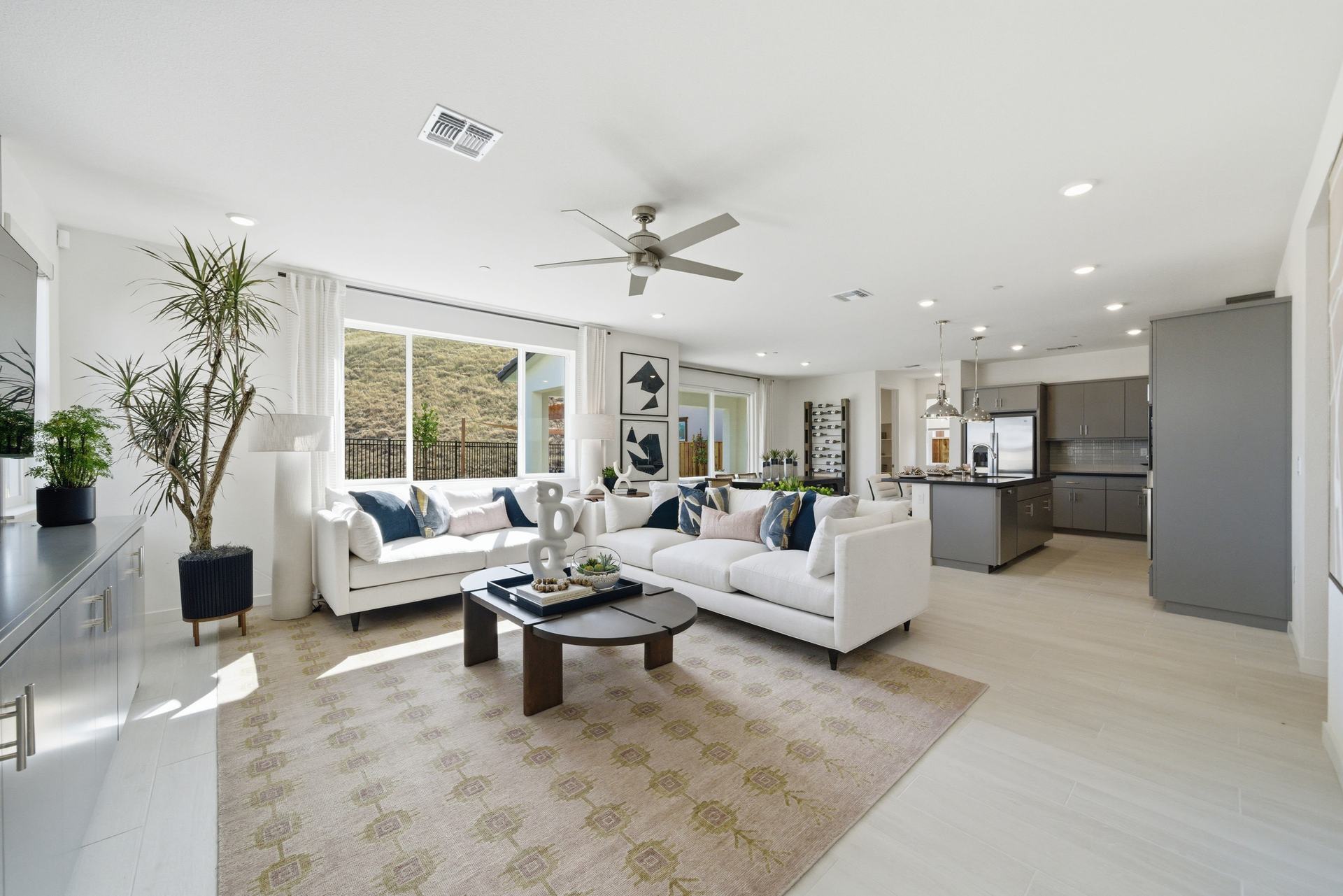 5604 Fallen Leaf Lane