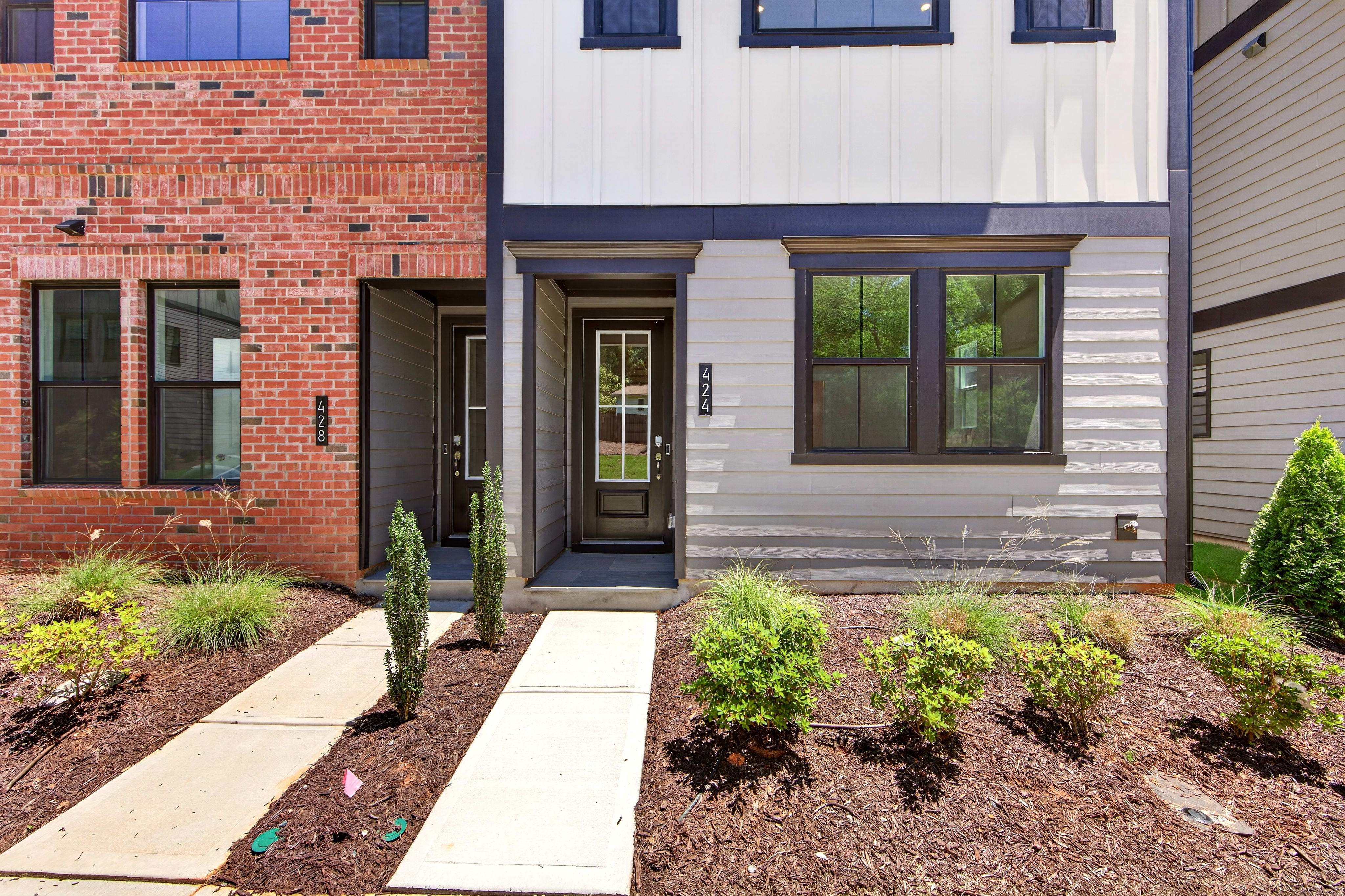 424 Old Town Village Rd