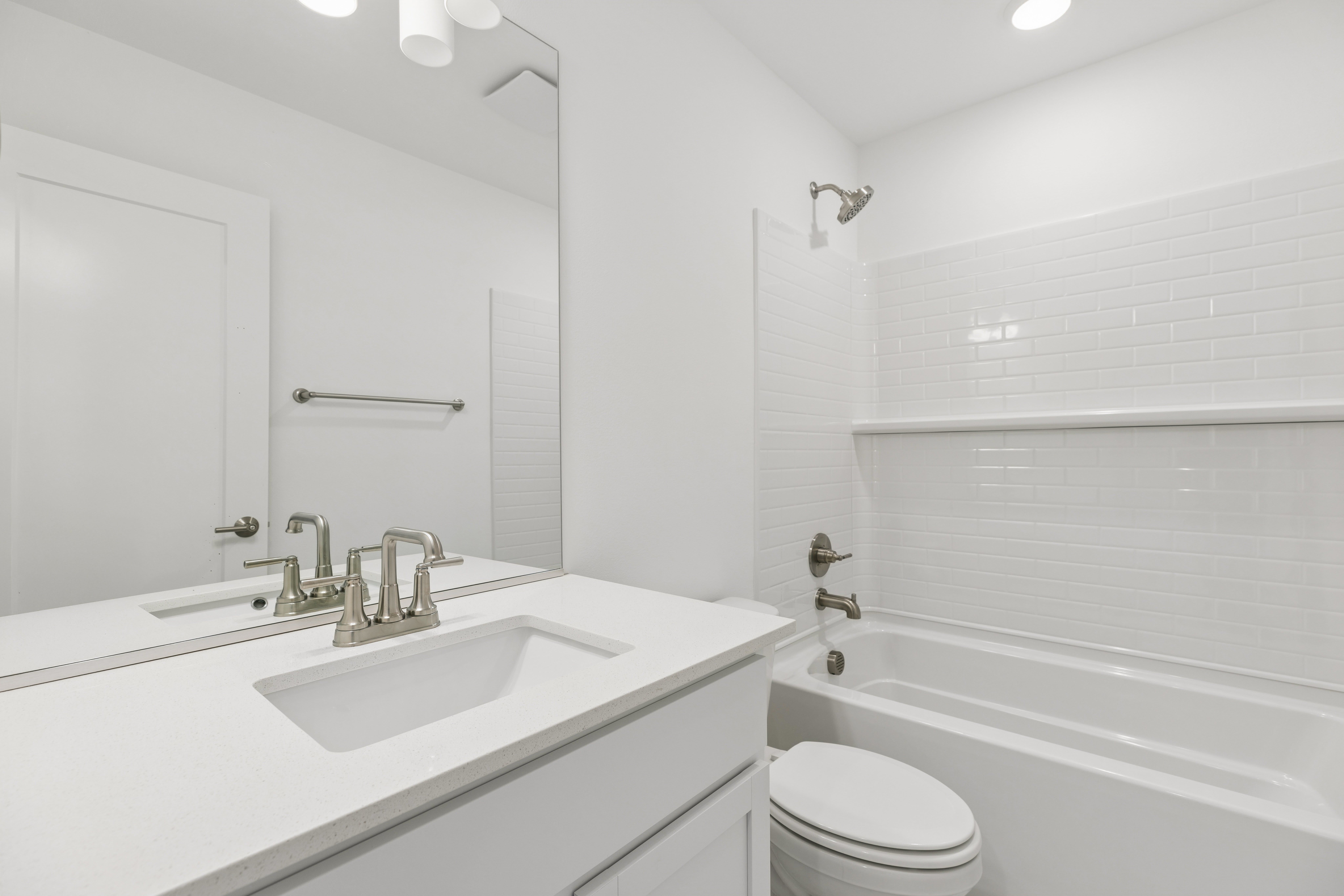 1952 SE 12TH ST