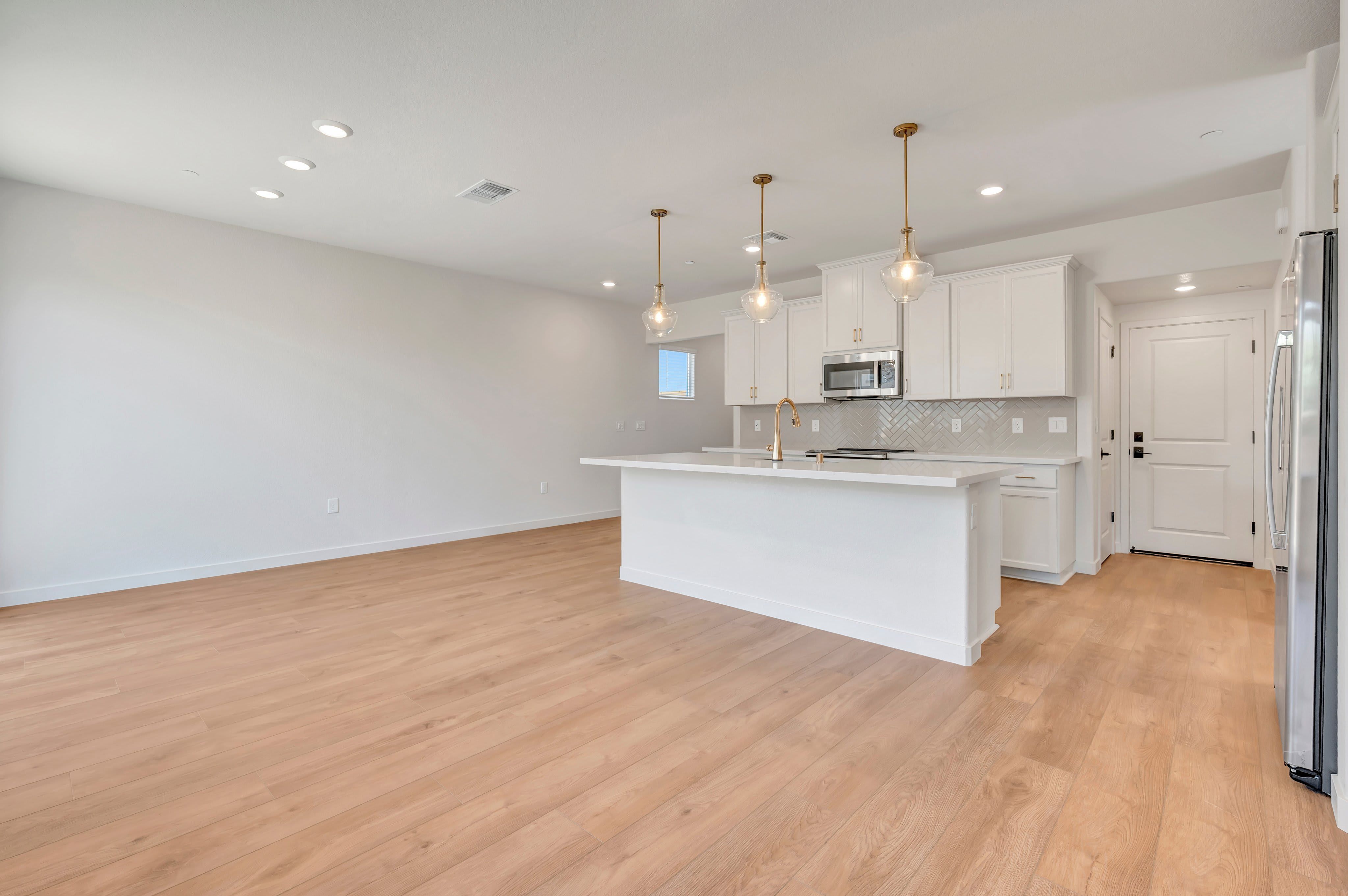 109 Shiplap Cir