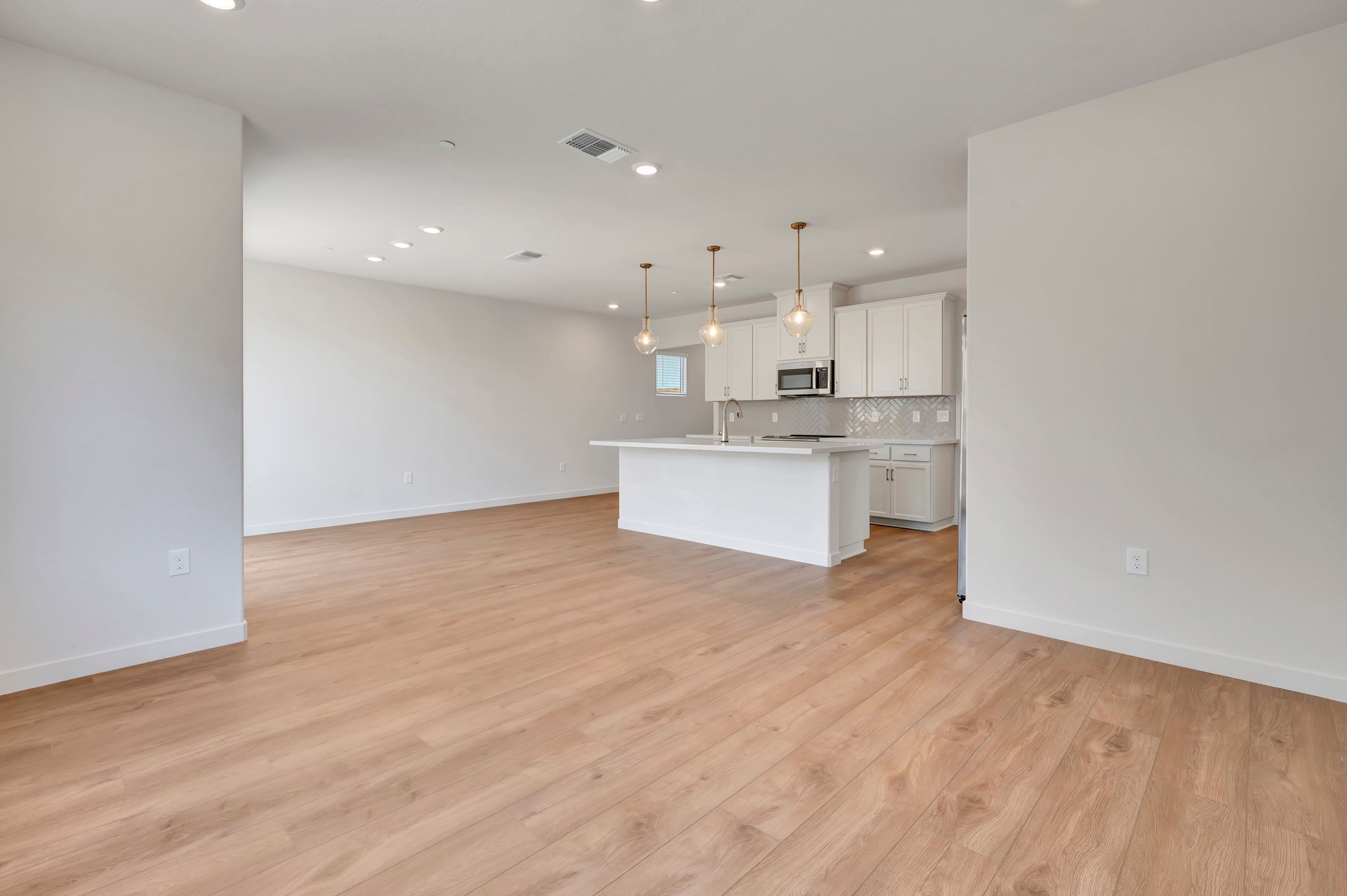 109 Shiplap Cir