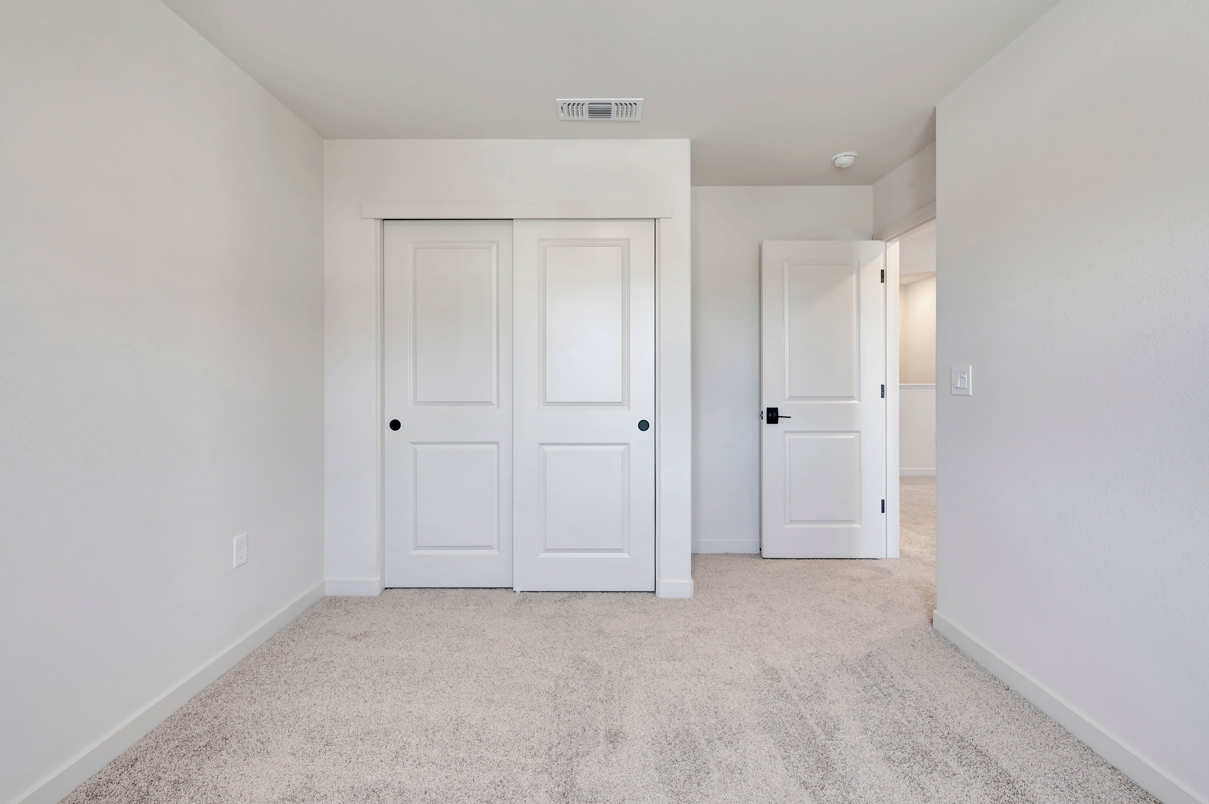 109 Shiplap Cir