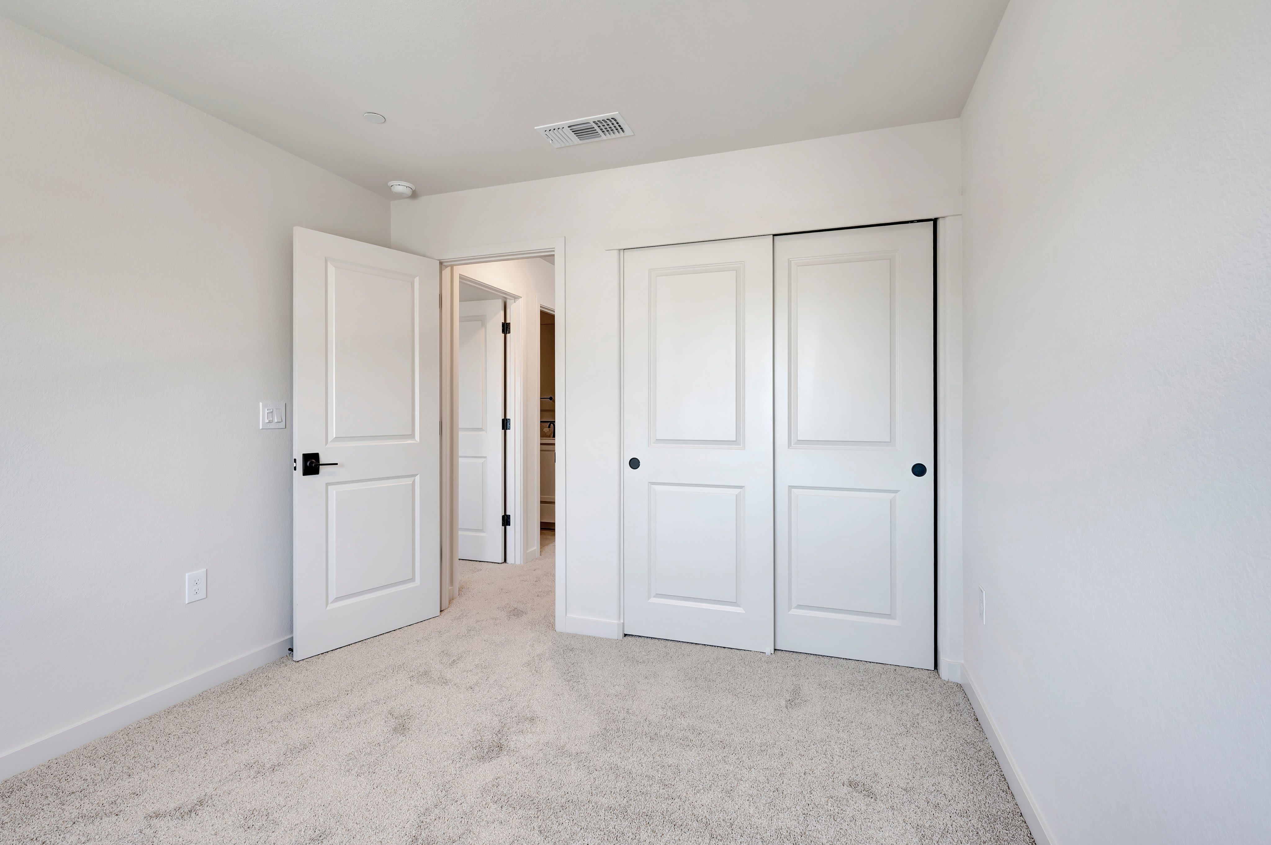 109 Shiplap Cir