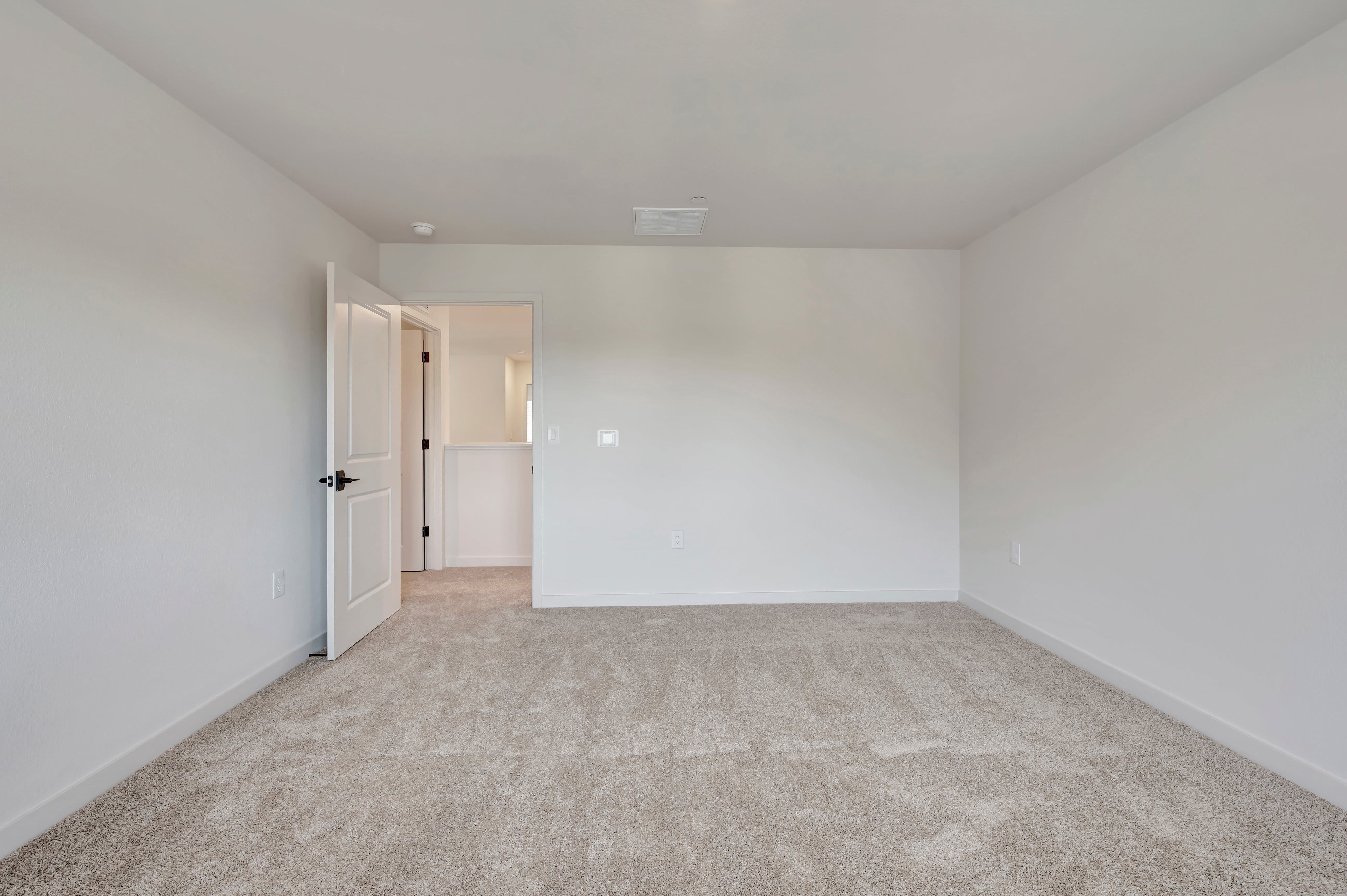 109 Shiplap Cir