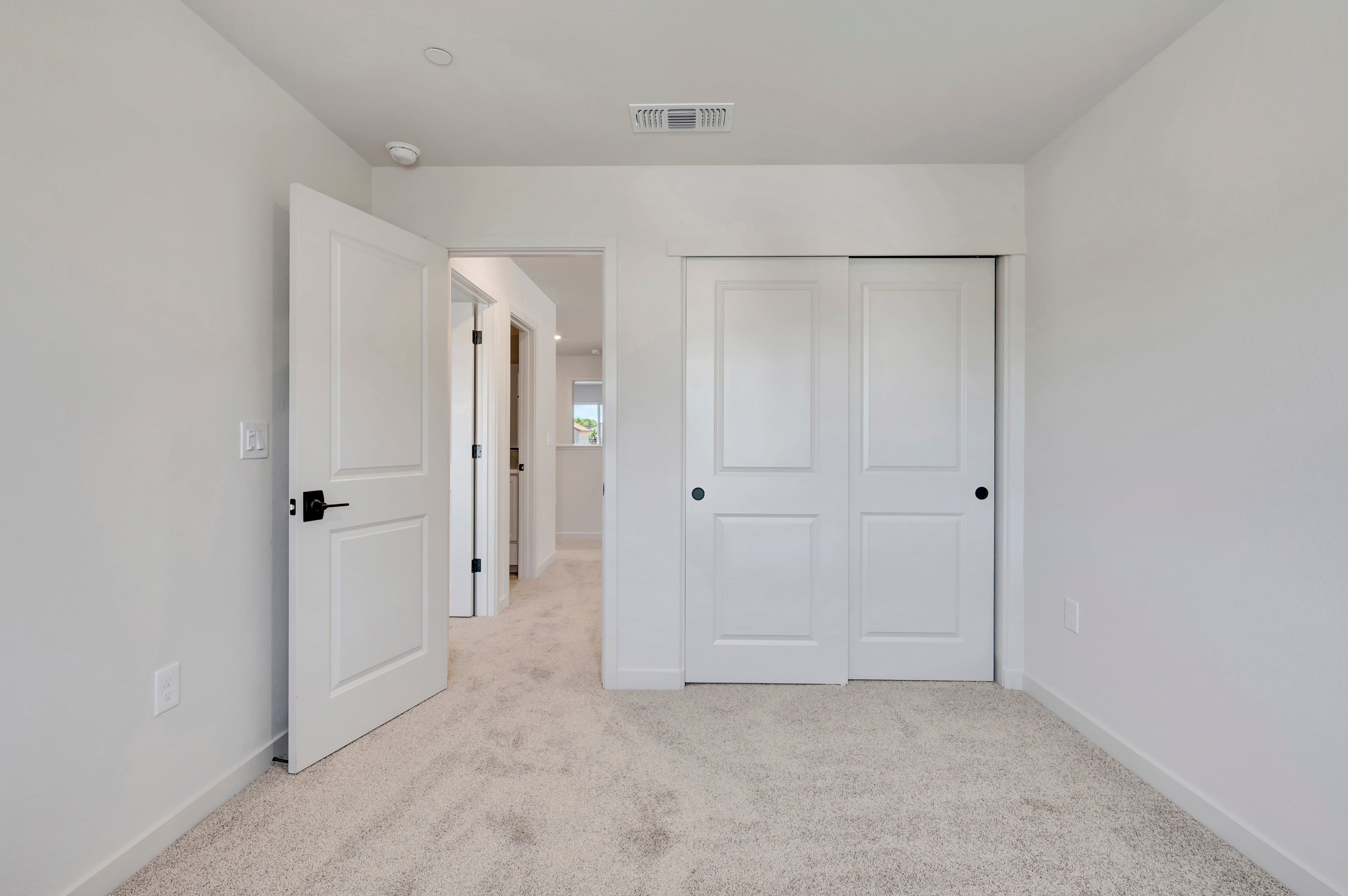 109 Shiplap Cir