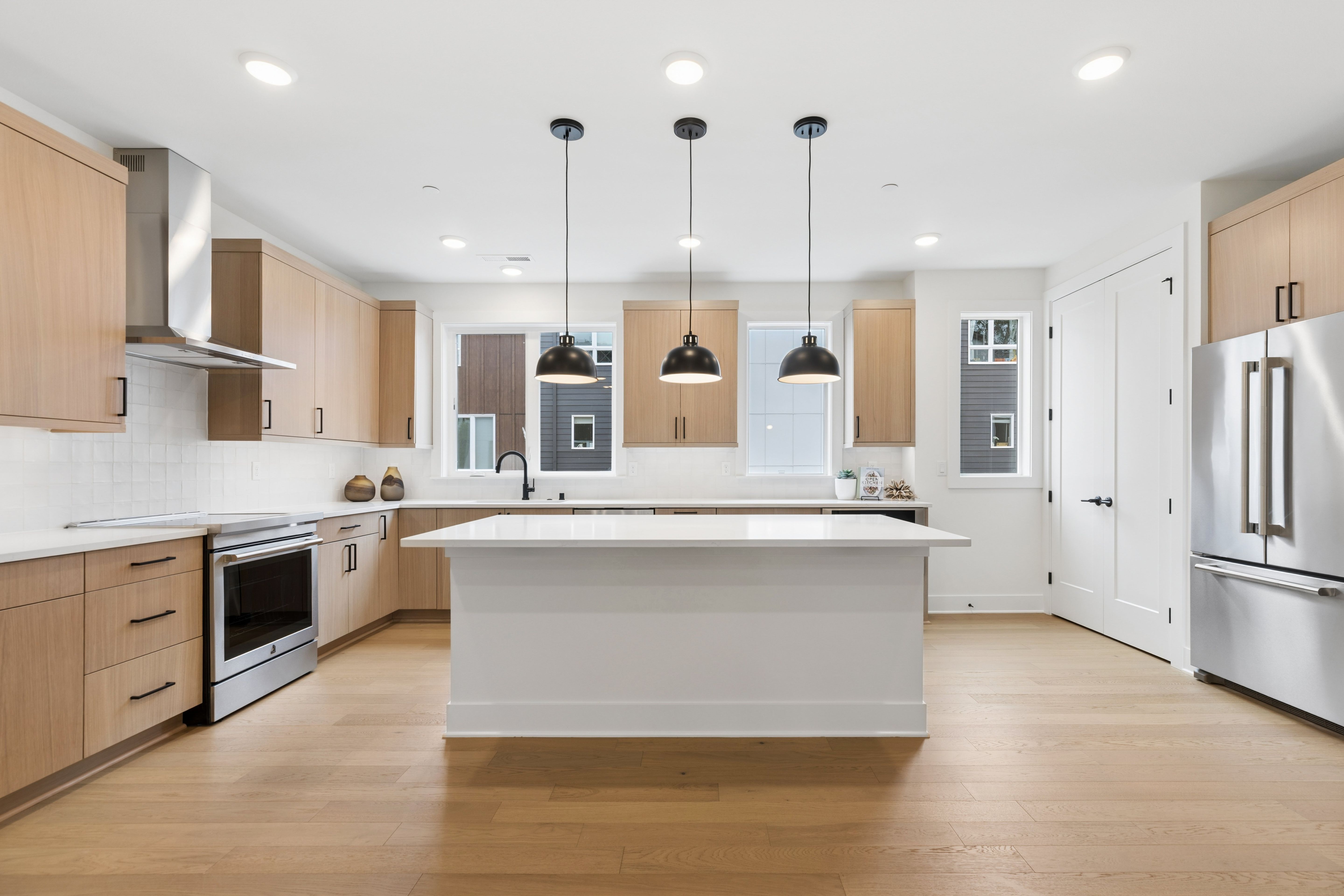 12207 137th PL NE Bldg 26-102