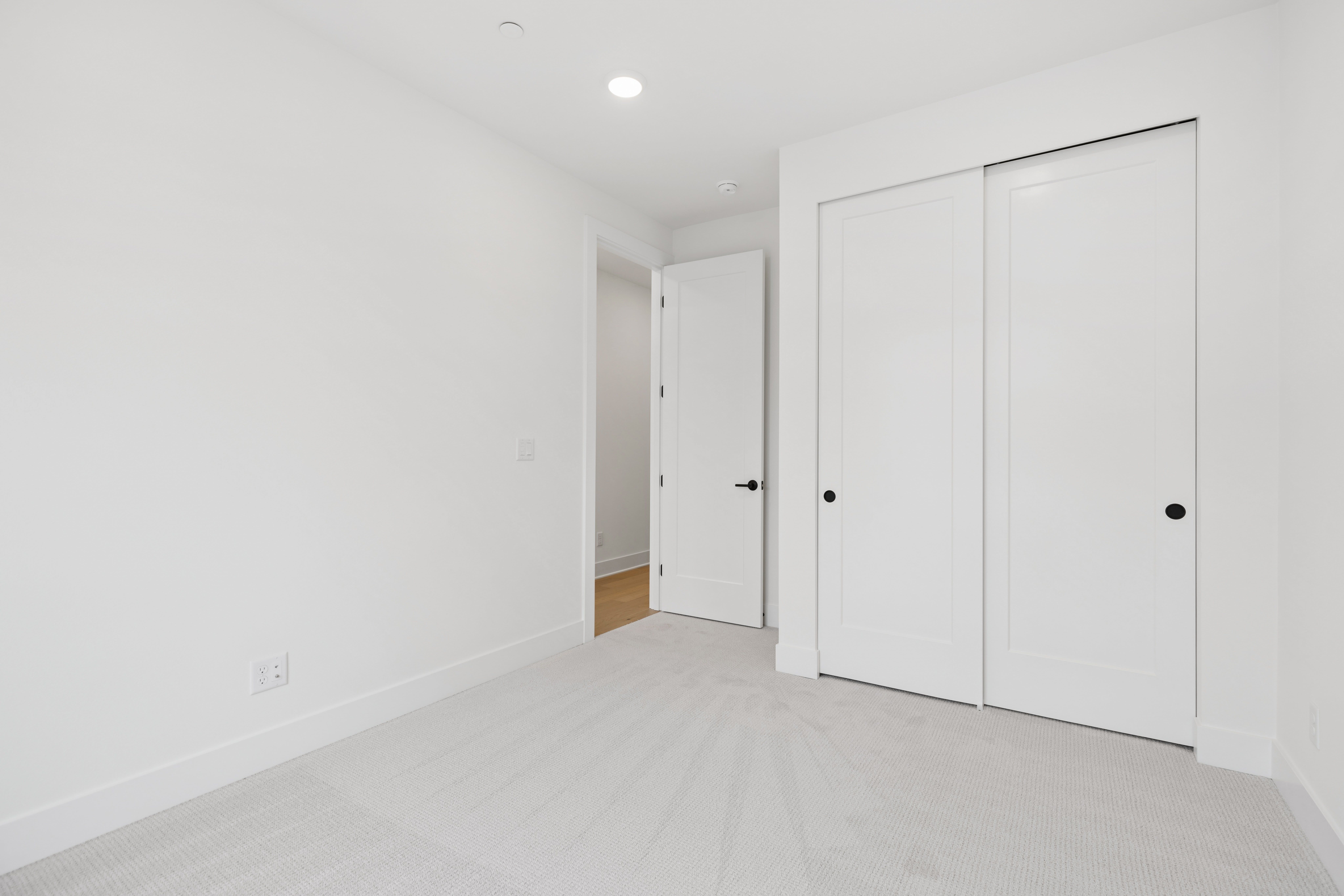 12207 137th PL NE Bldg 26-102