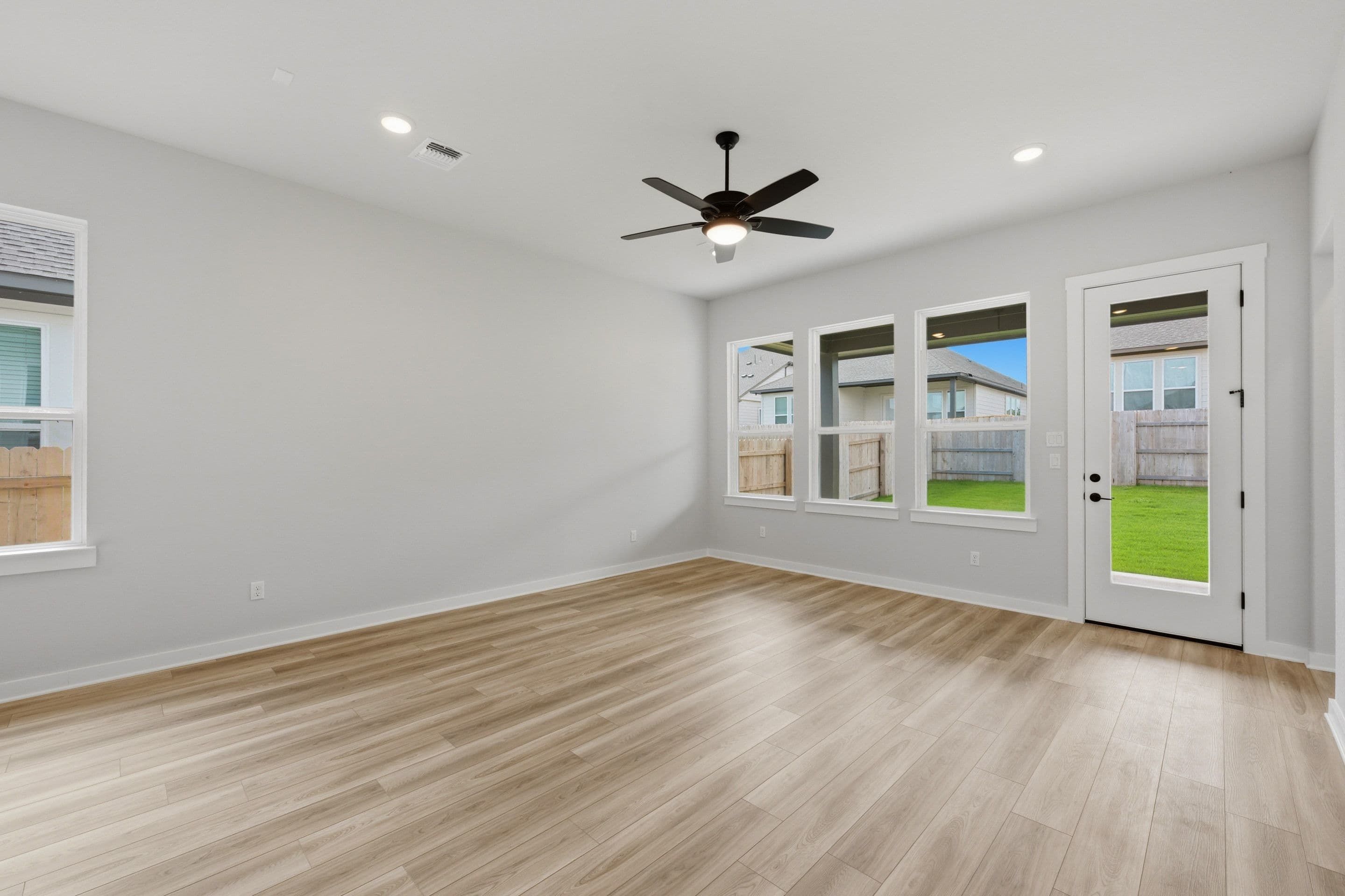 328 Marisol Bend