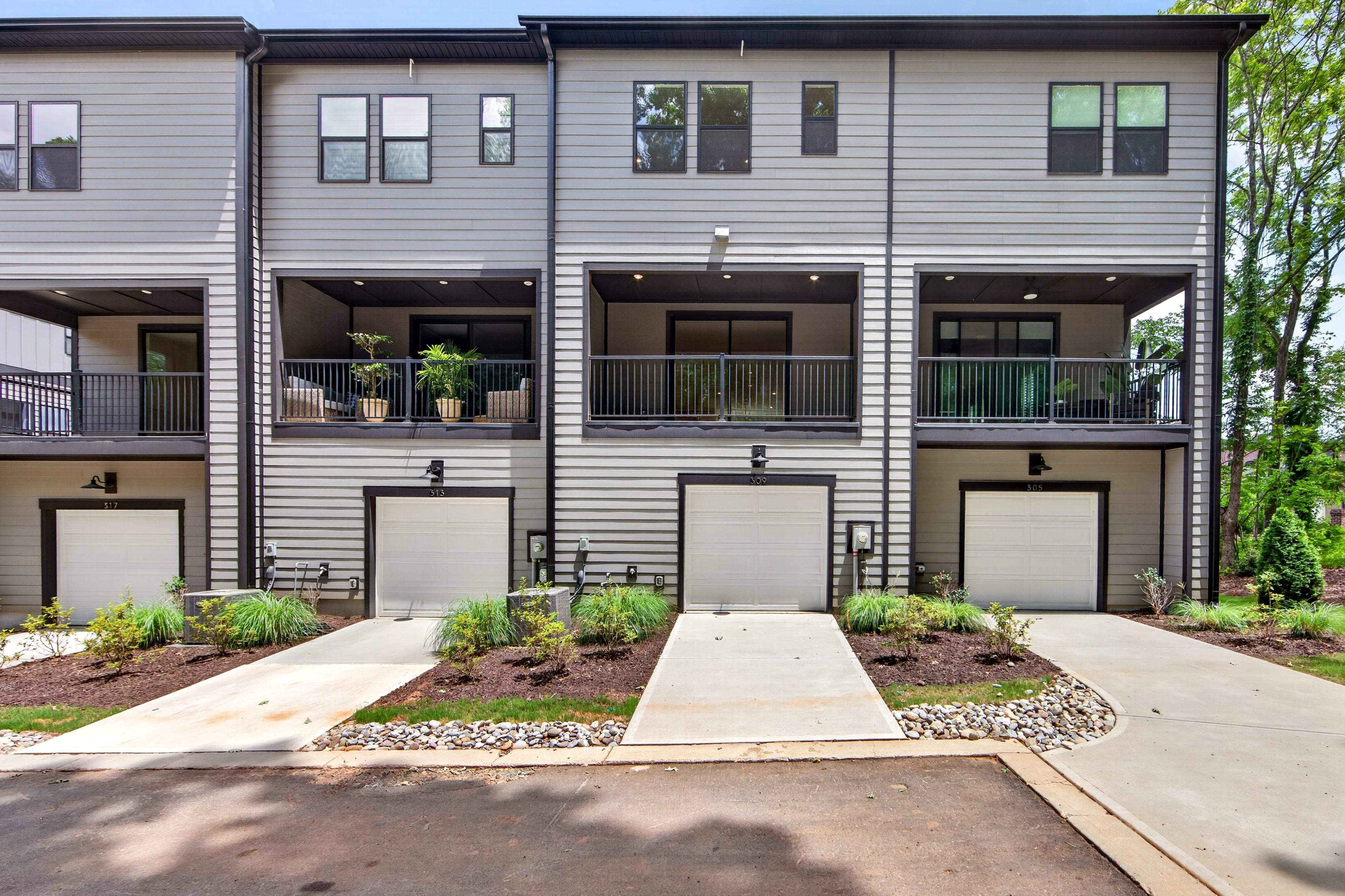 309 Old Town Village Rd