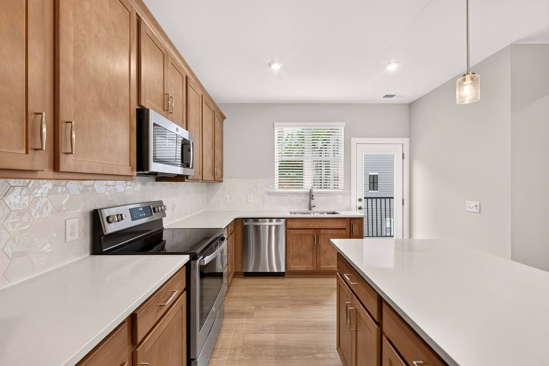1530 Levy Way