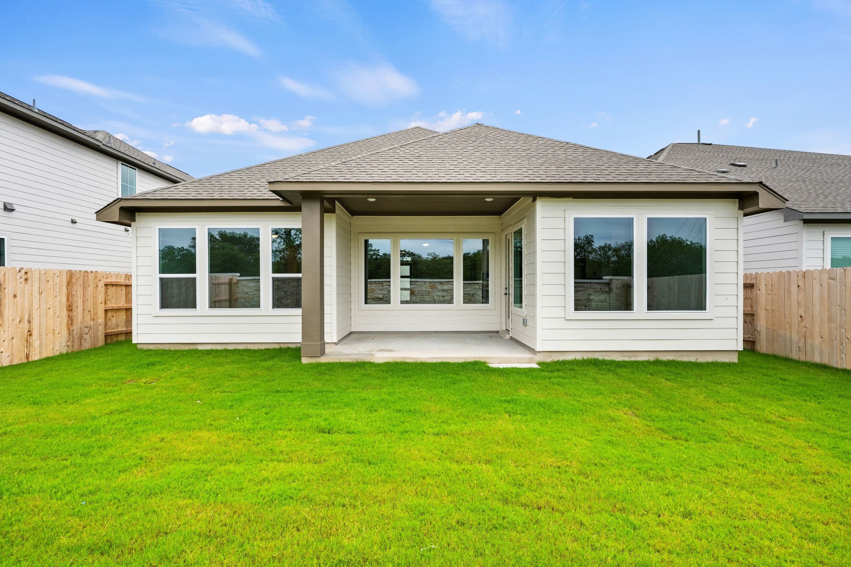 10728 Worth Lane