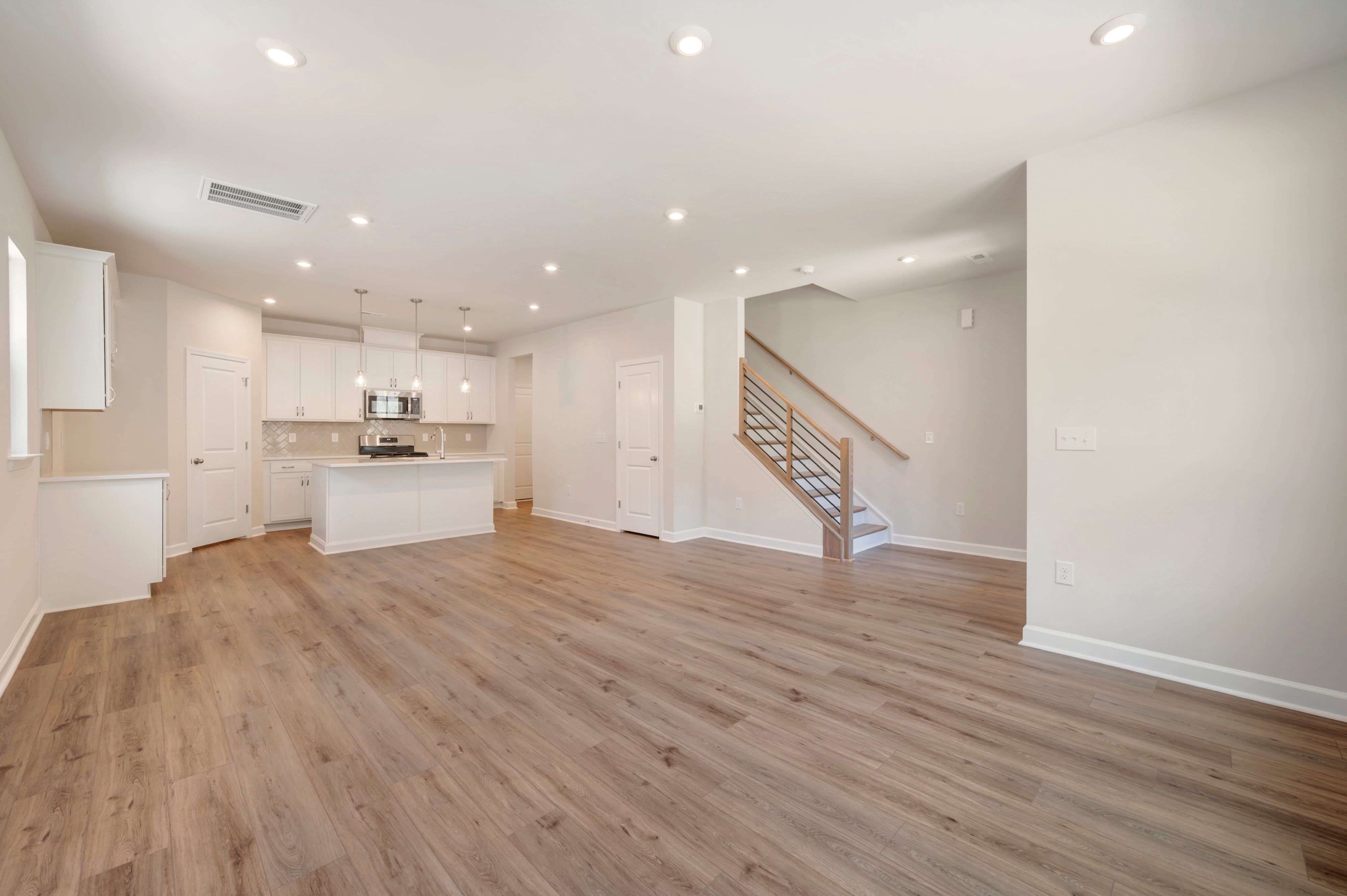 200 Solaire Alley