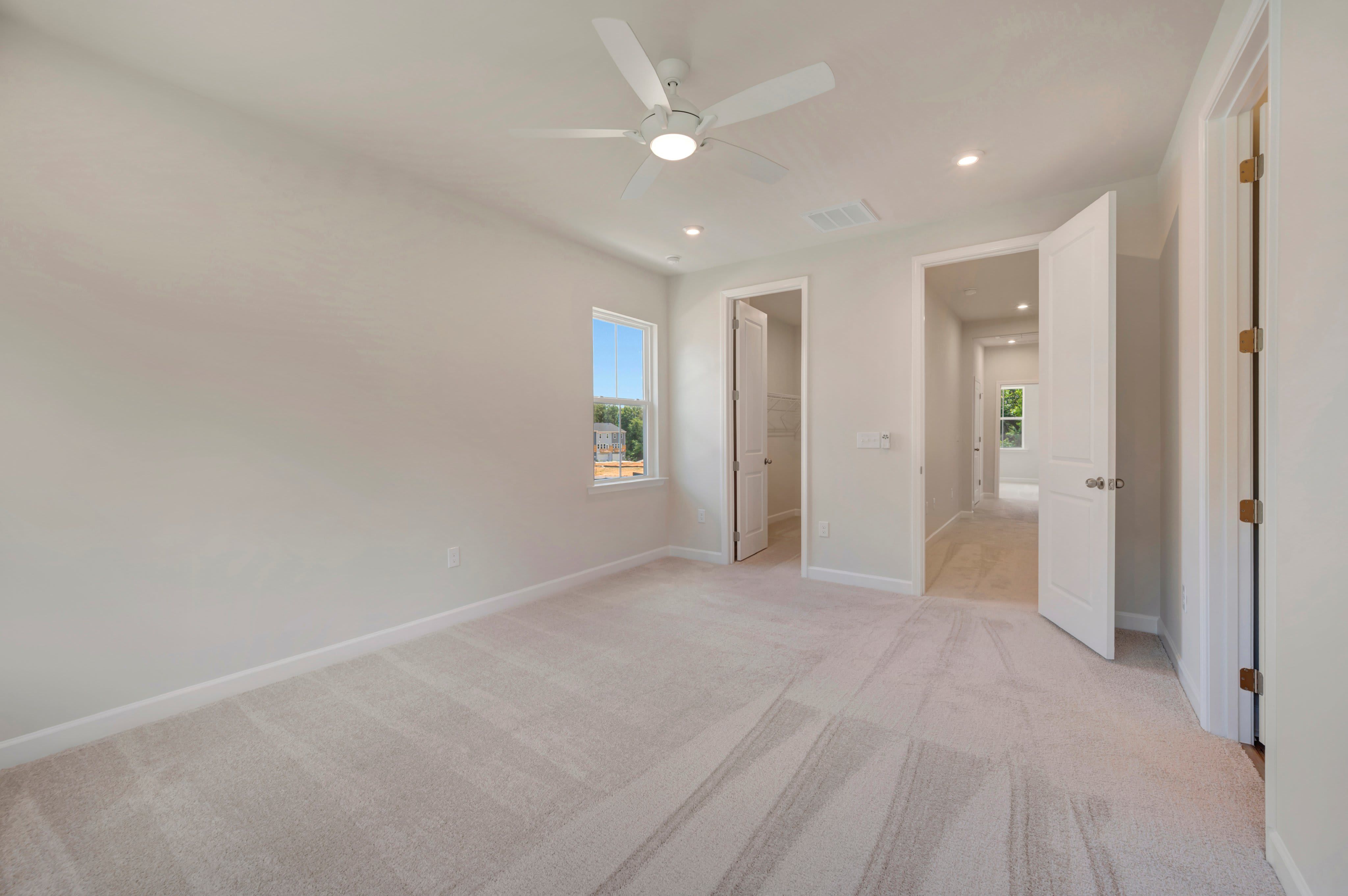 200 Solaire Alley