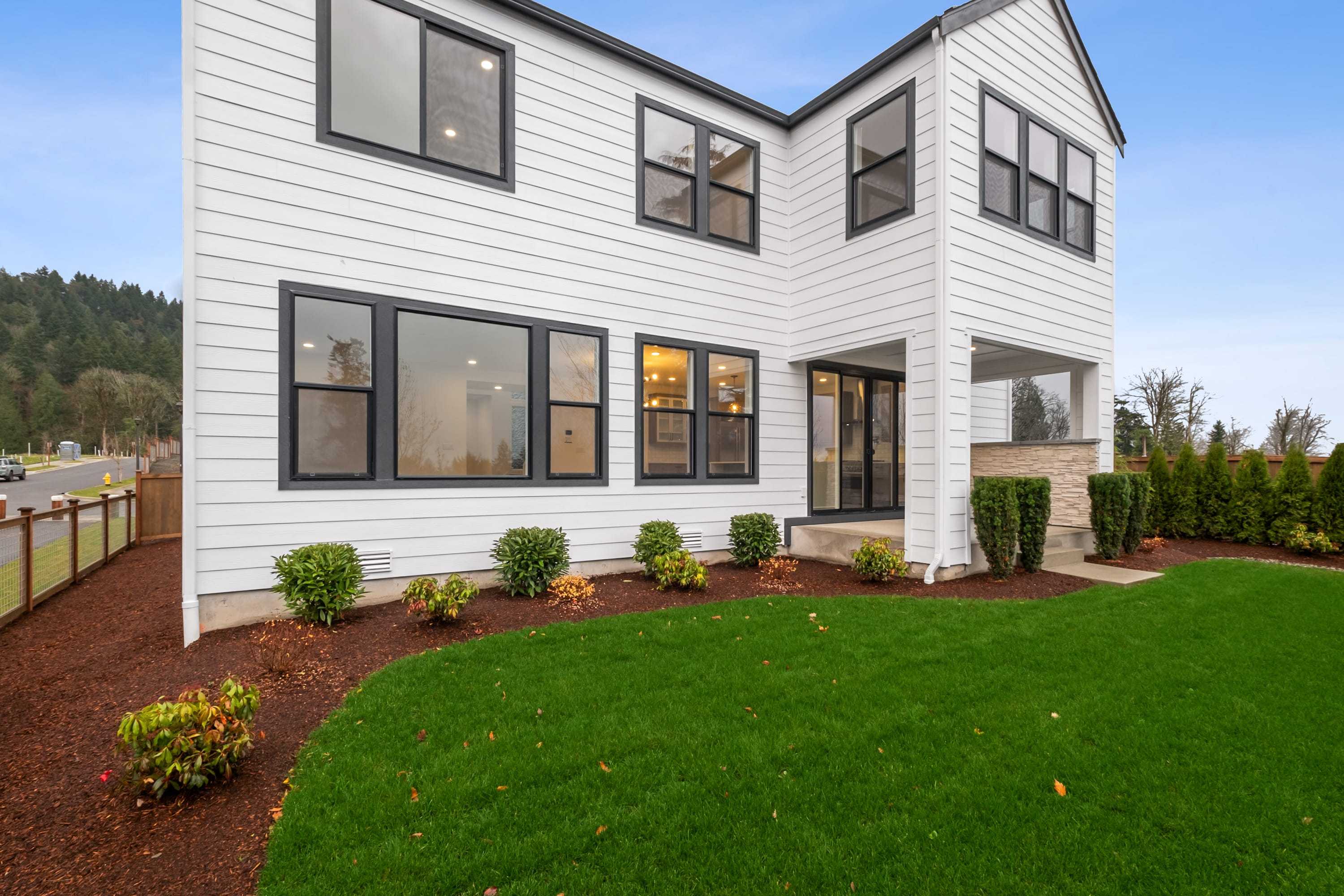 8501 137th Ave Se