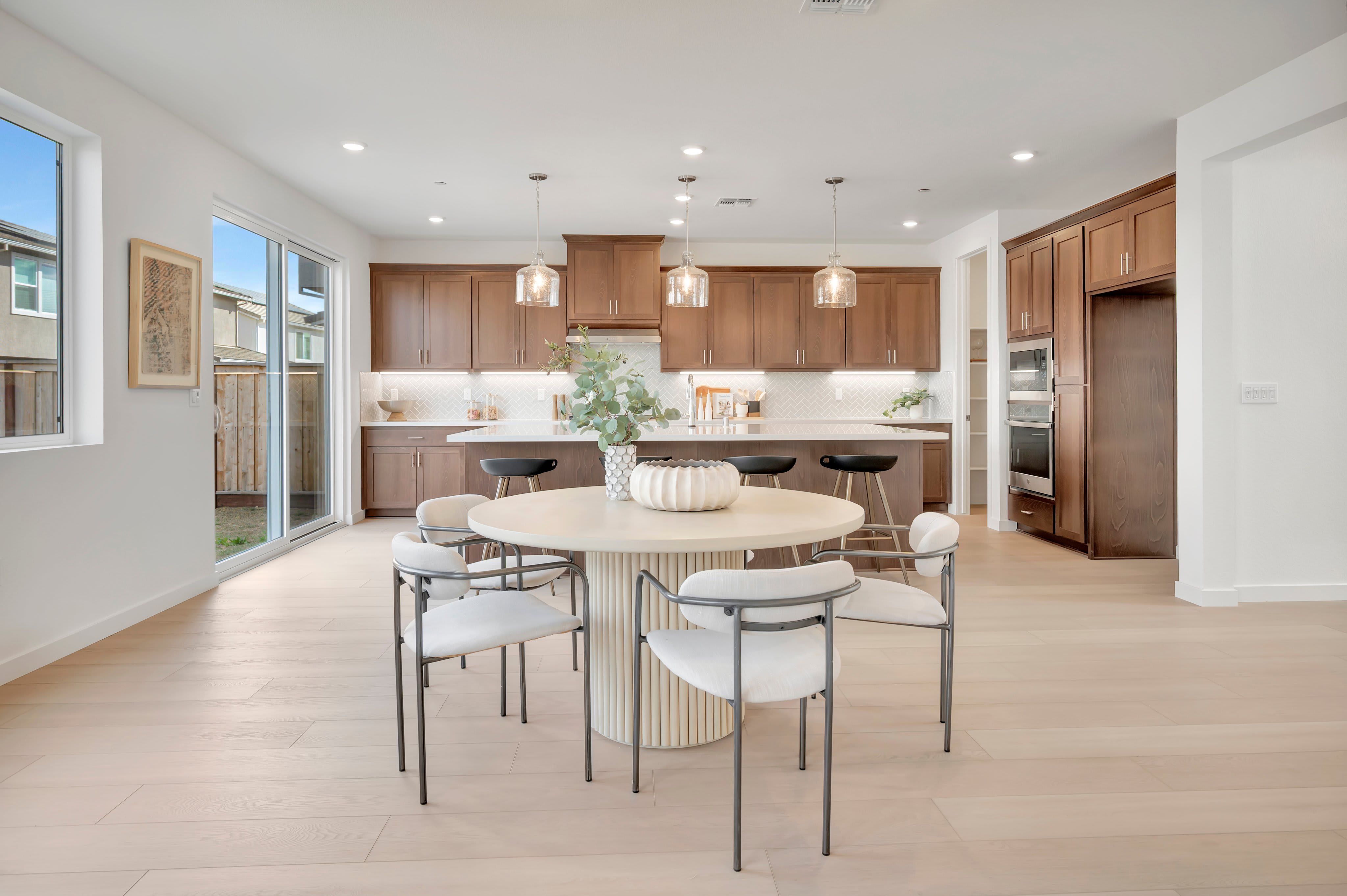 2555 Lavender Place