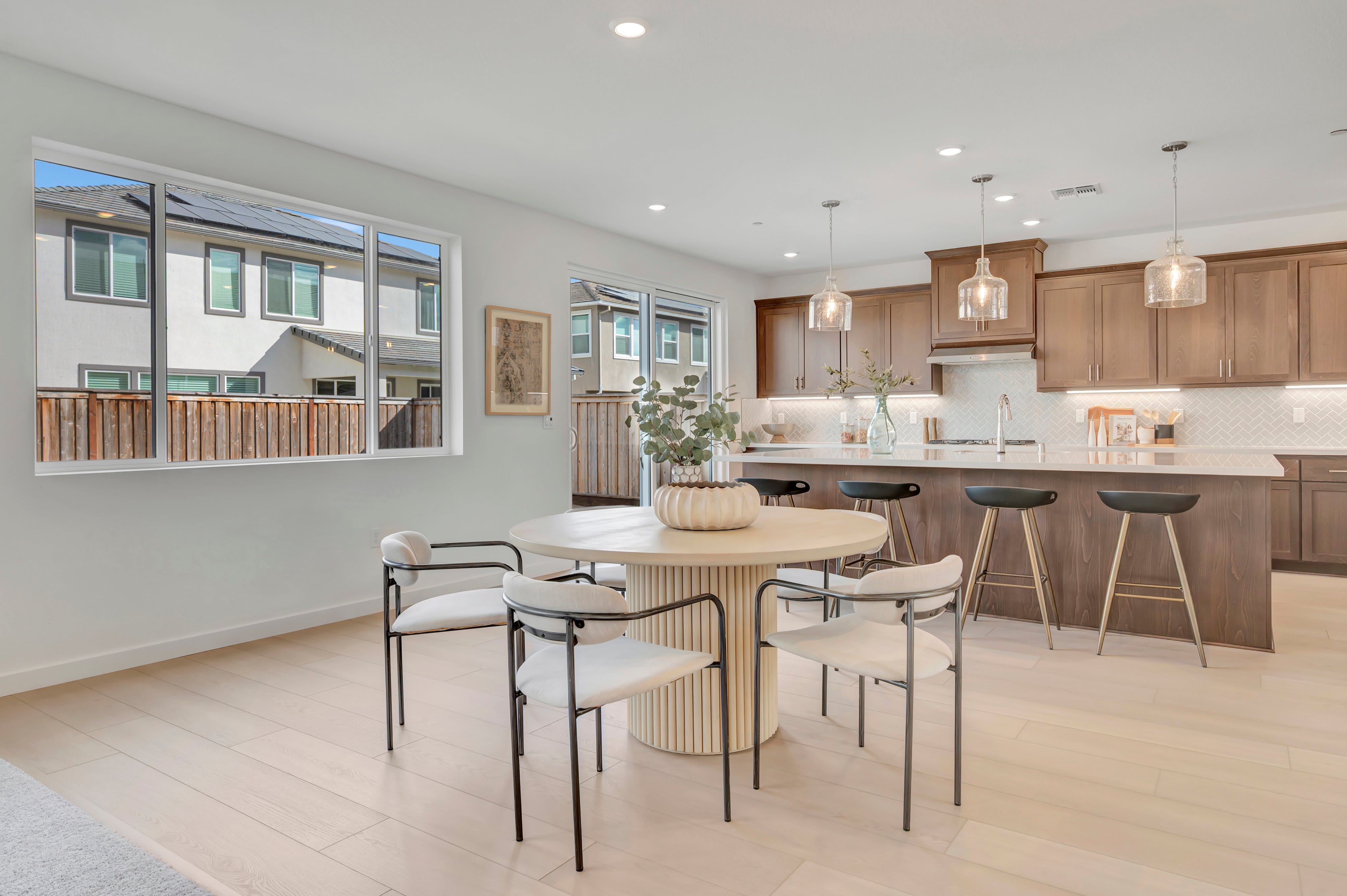 2555 Lavender Place