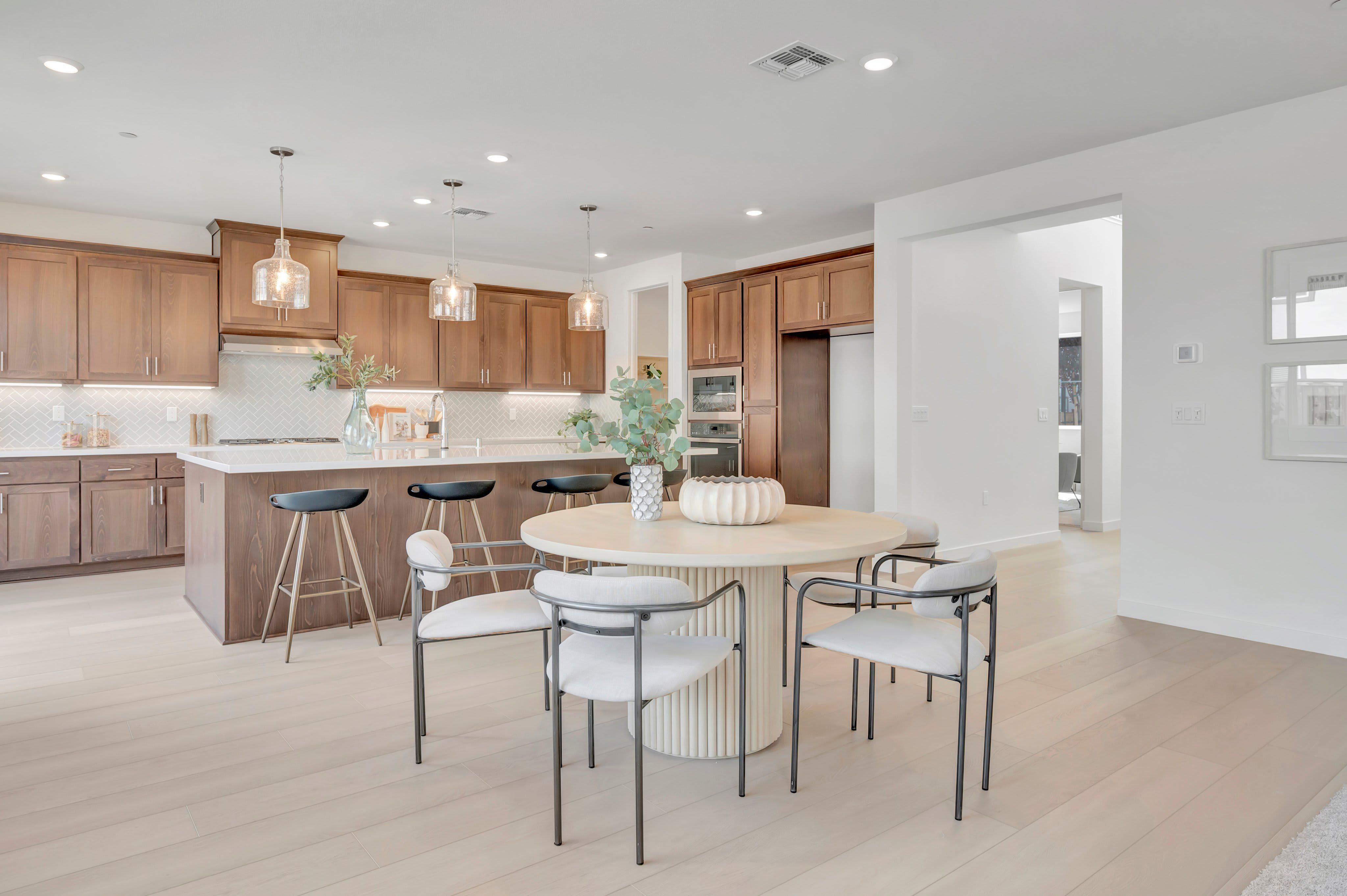 2555 Lavender Place