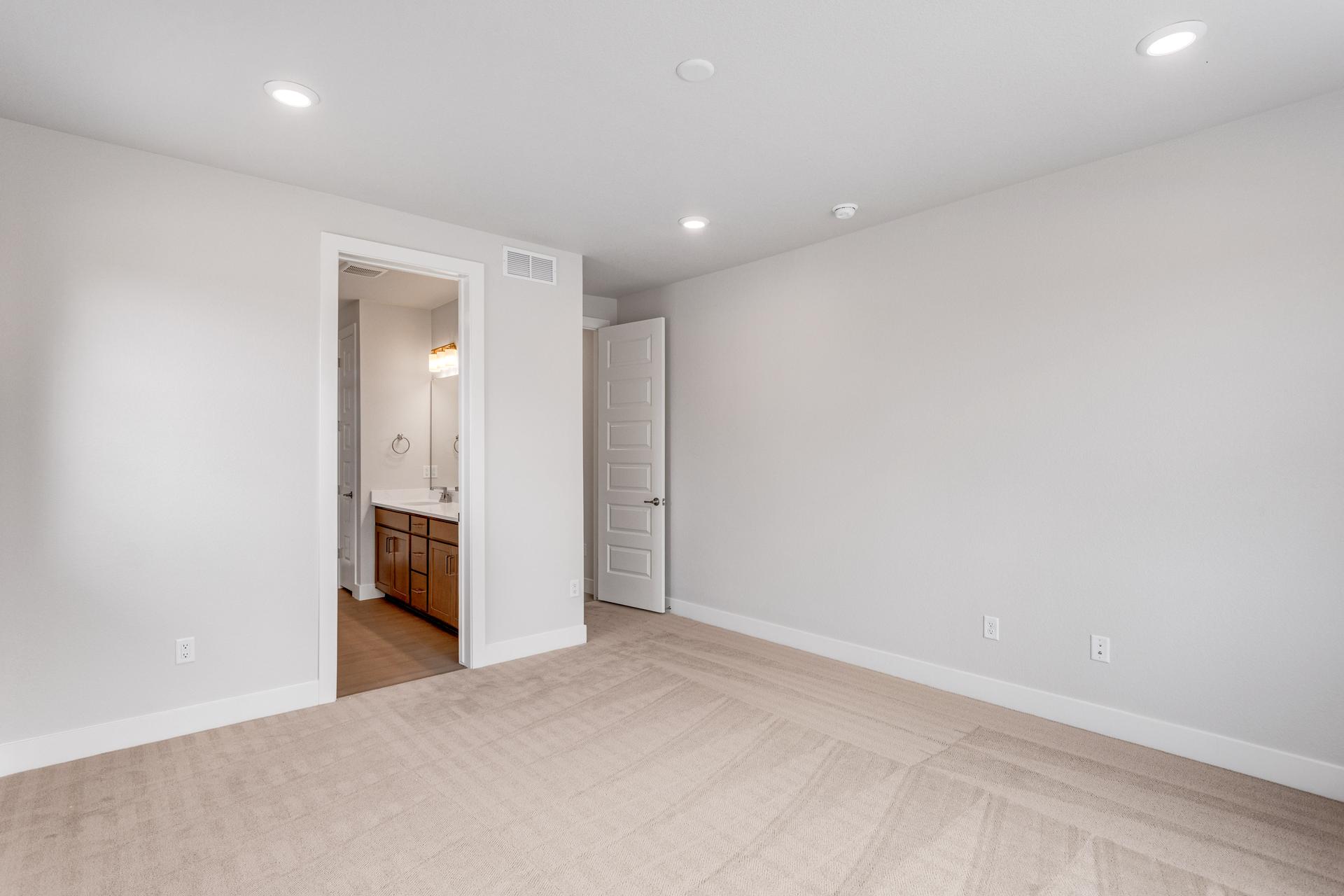 24534 E 34th Place