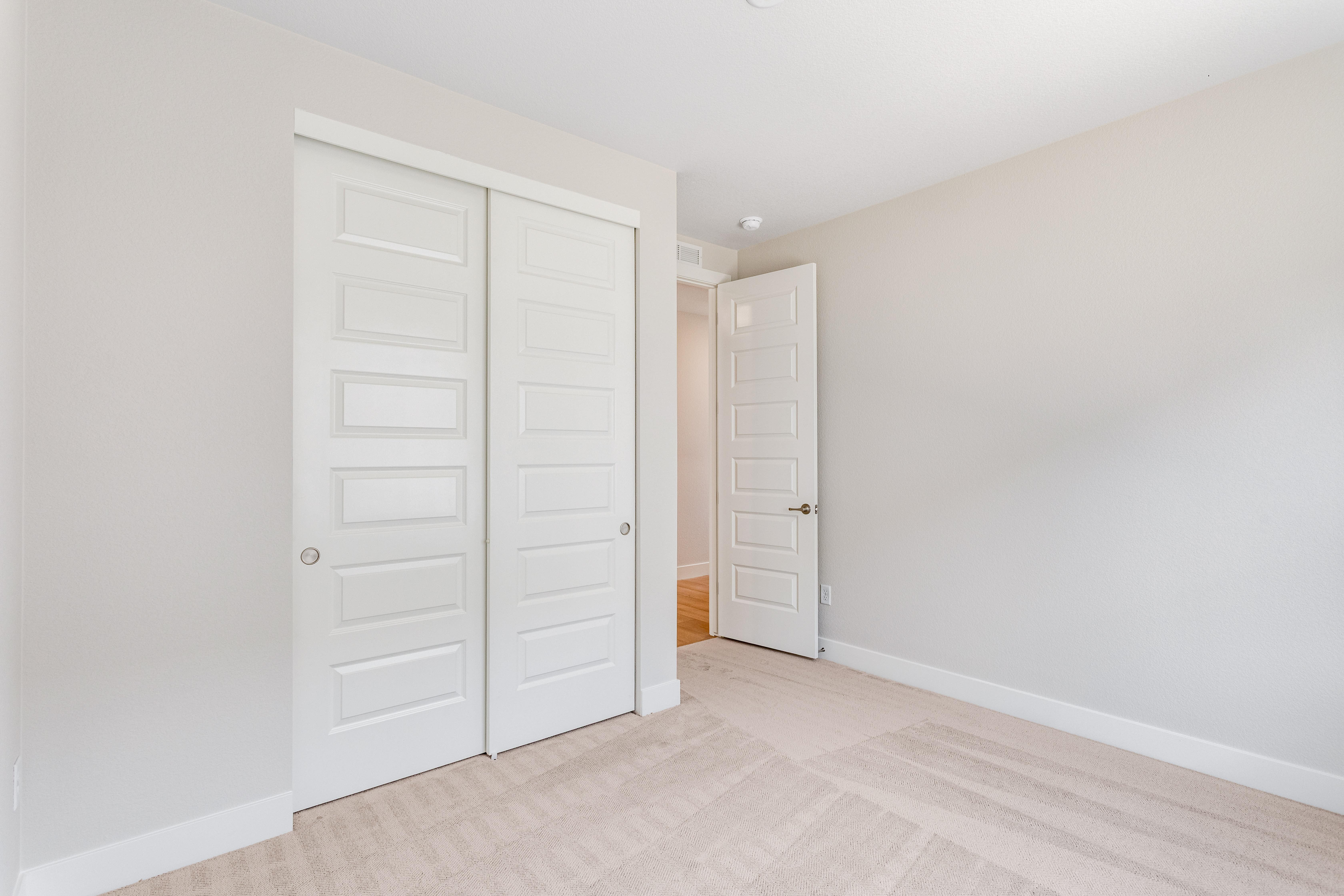 24534 E 34th Place