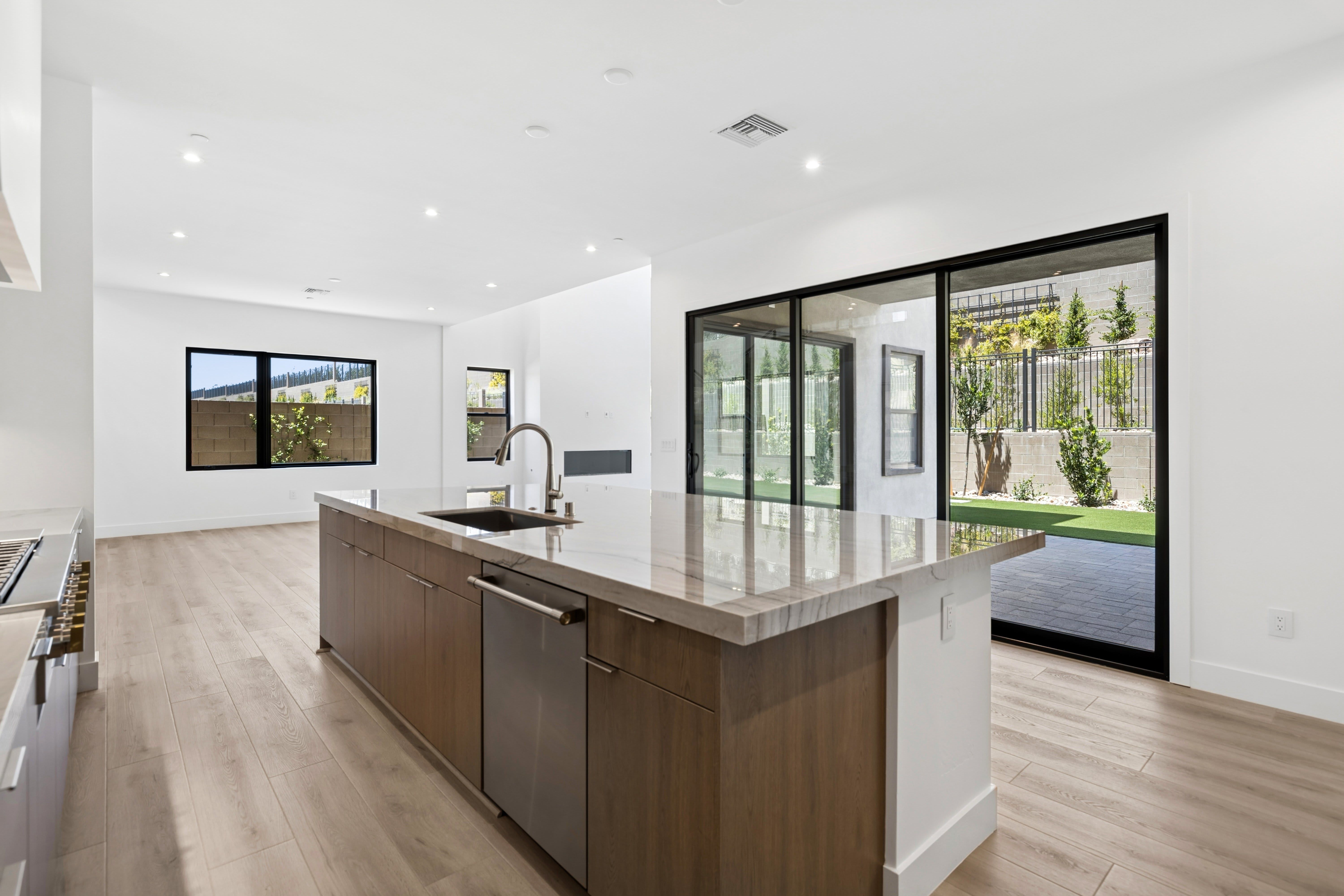 51 PARKWOOD RIDGE STREET