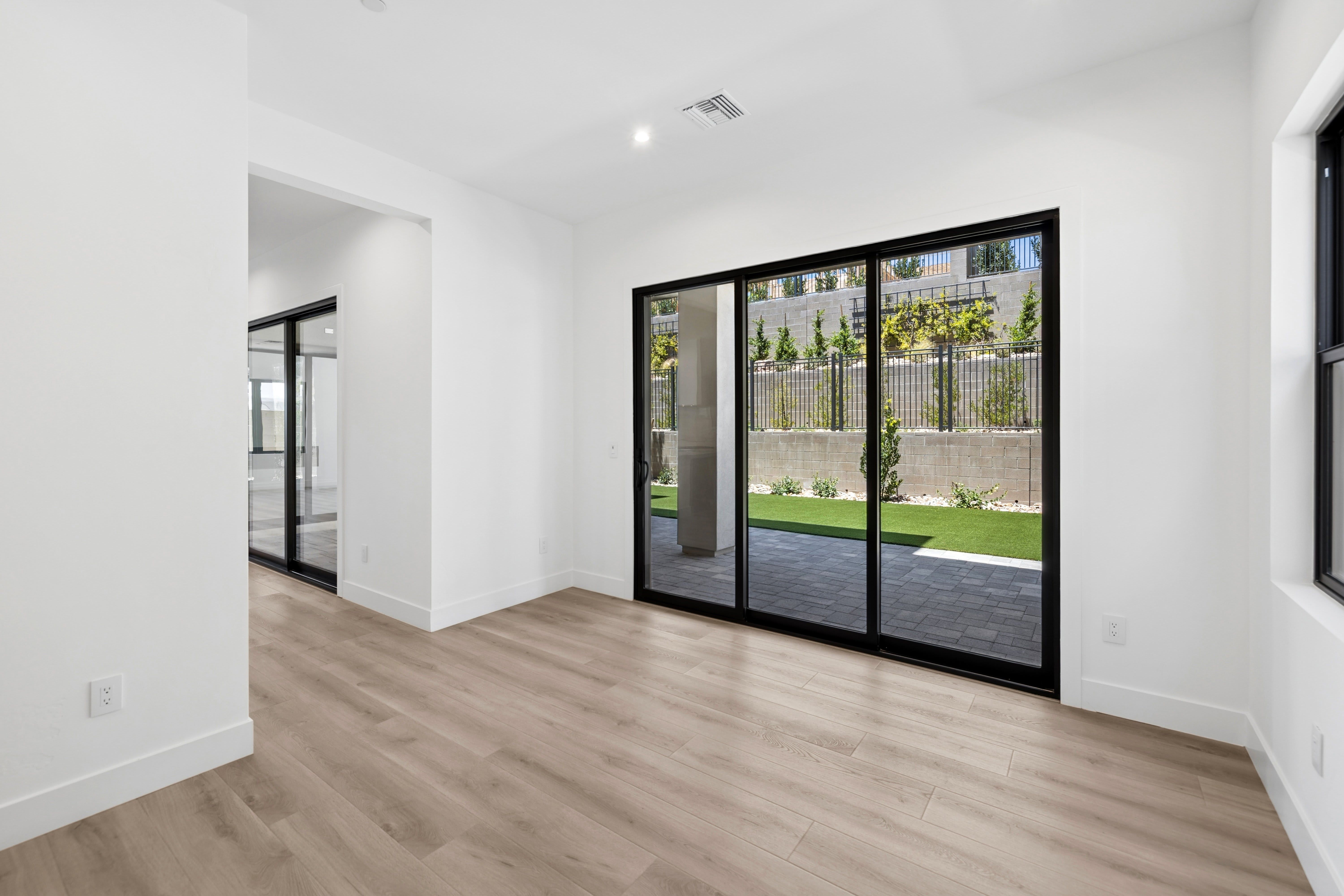 51 PARKWOOD RIDGE STREET