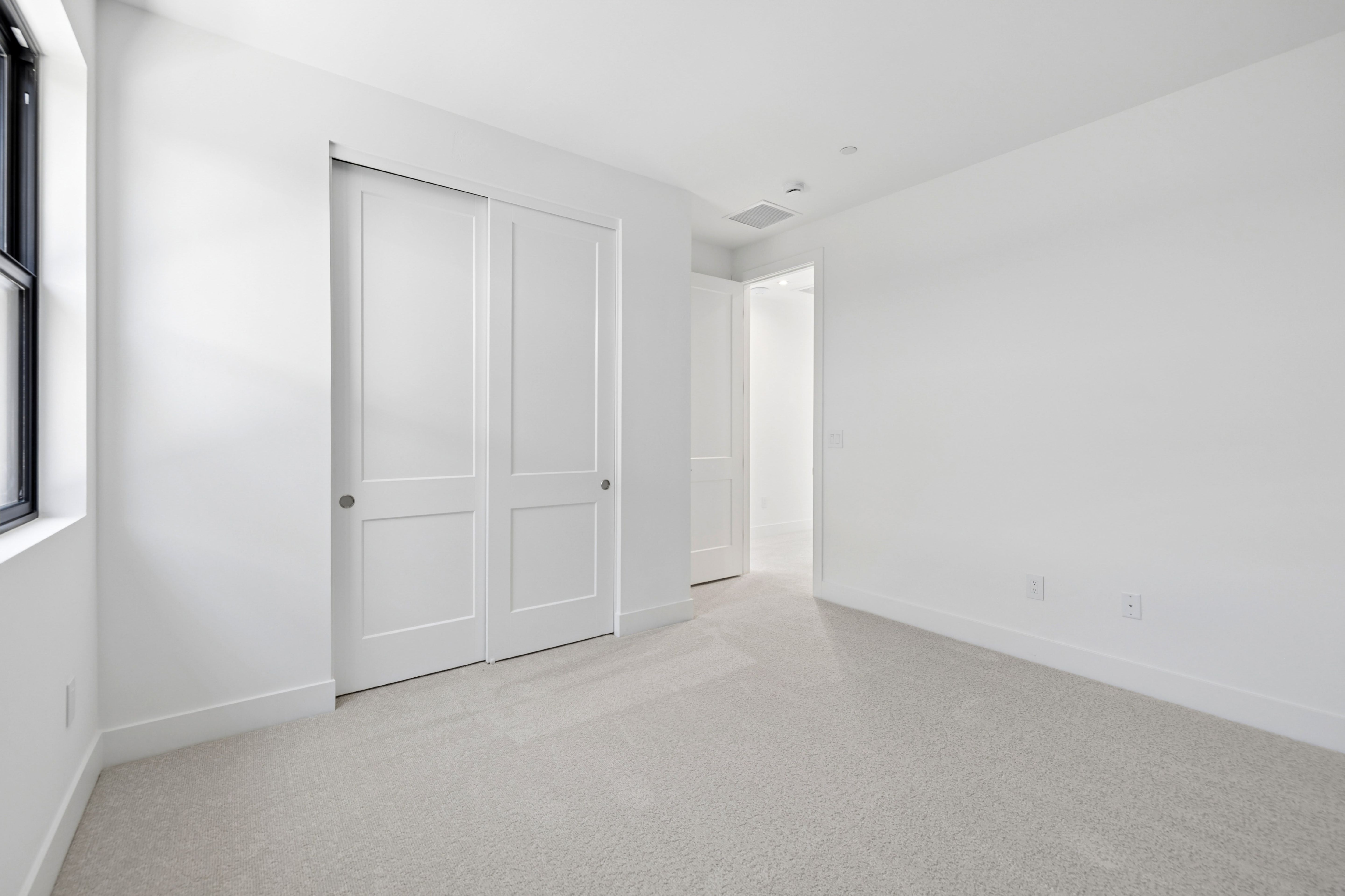 51 PARKWOOD RIDGE STREET