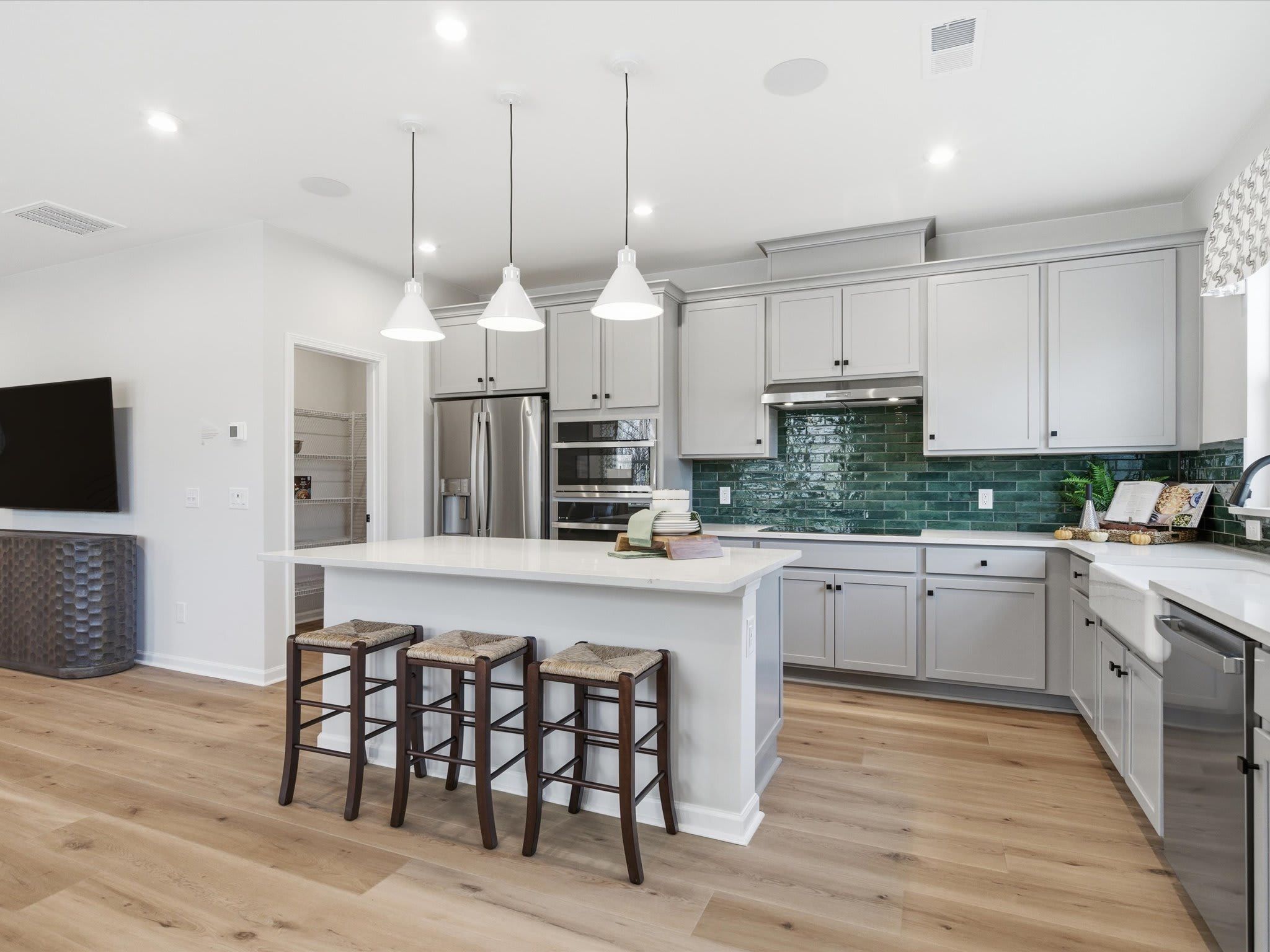 7149 Archimedes Lane
