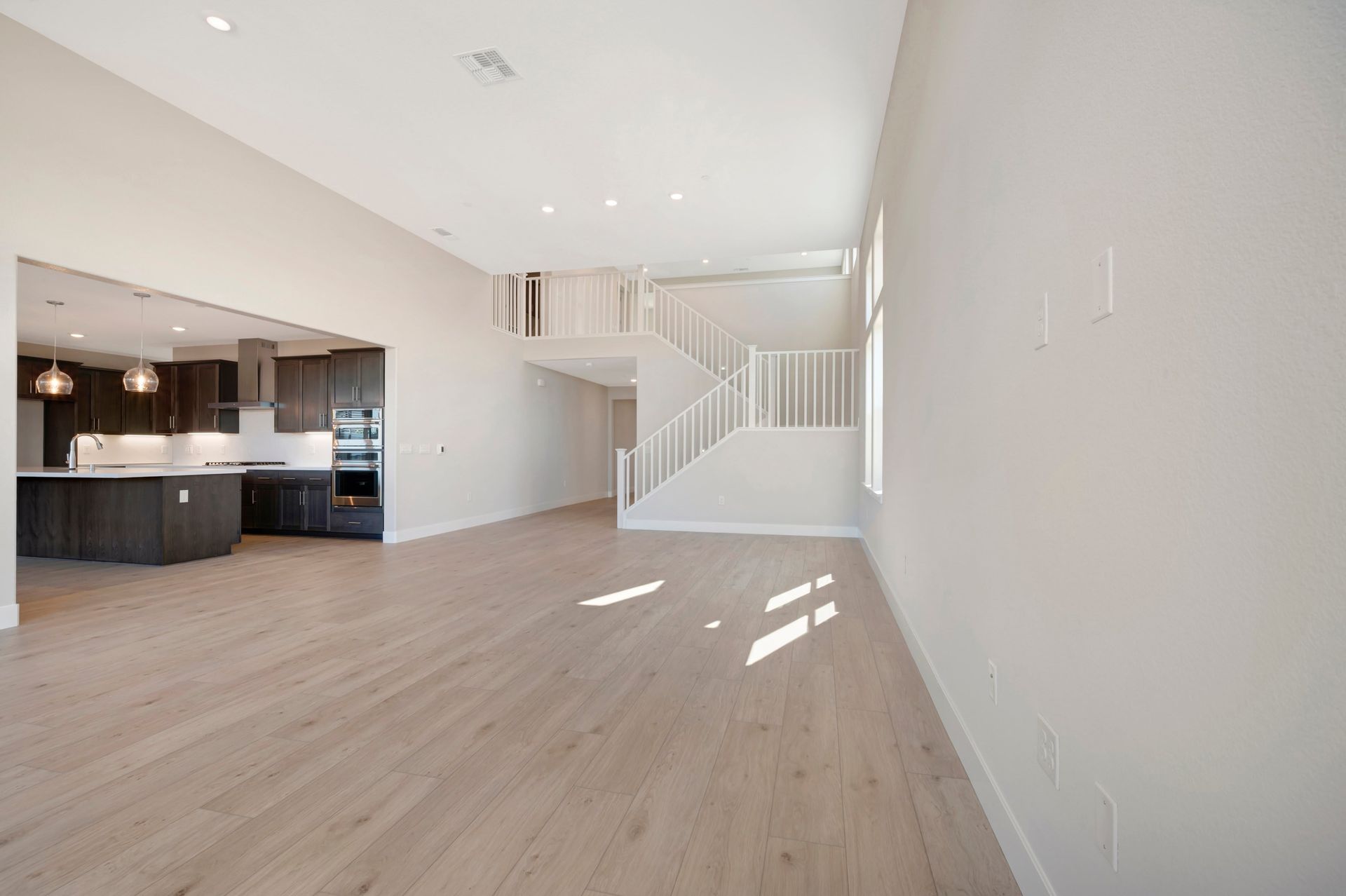 916 Caprock Lane